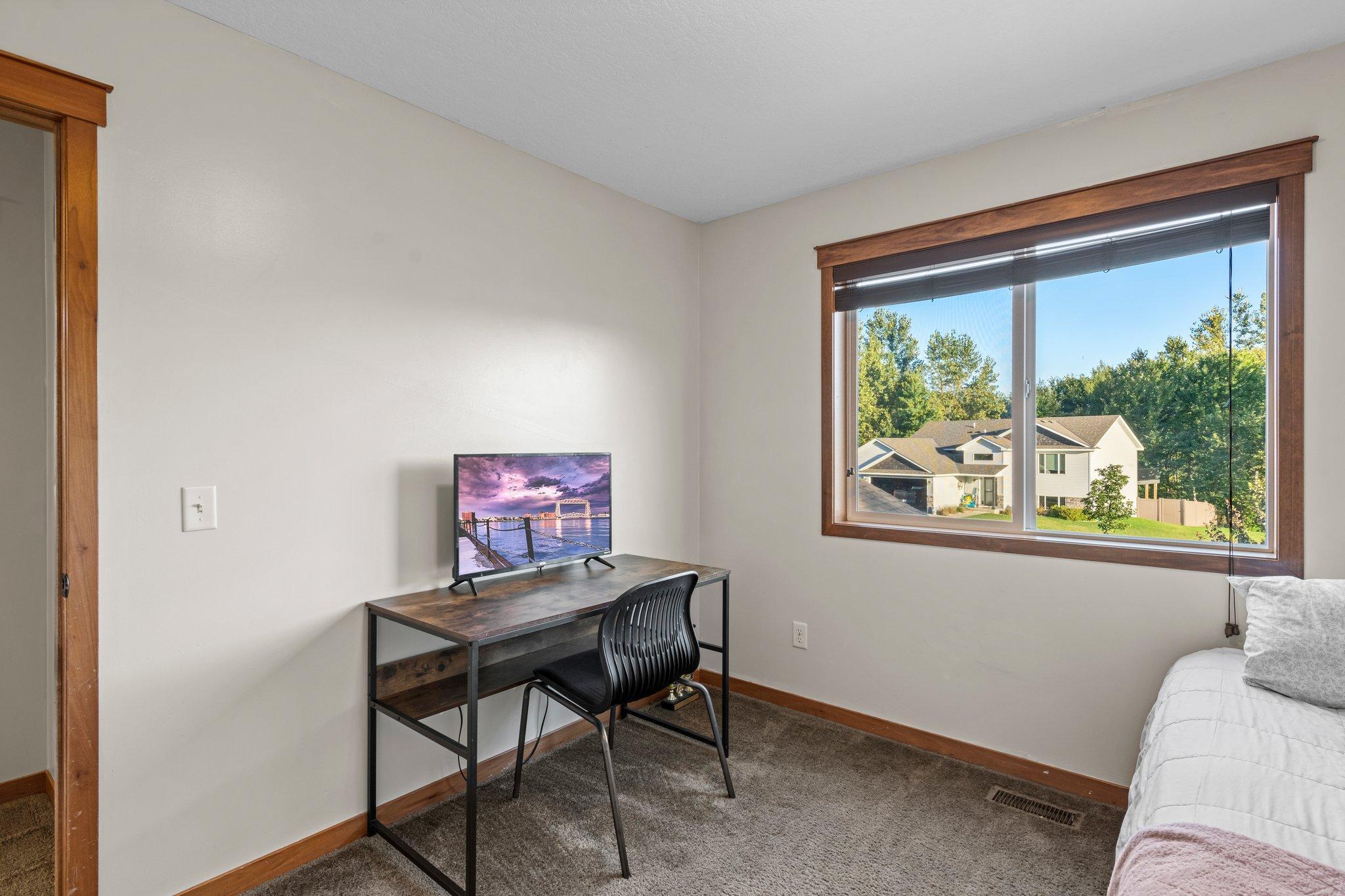 680 Elins Lake Road SE