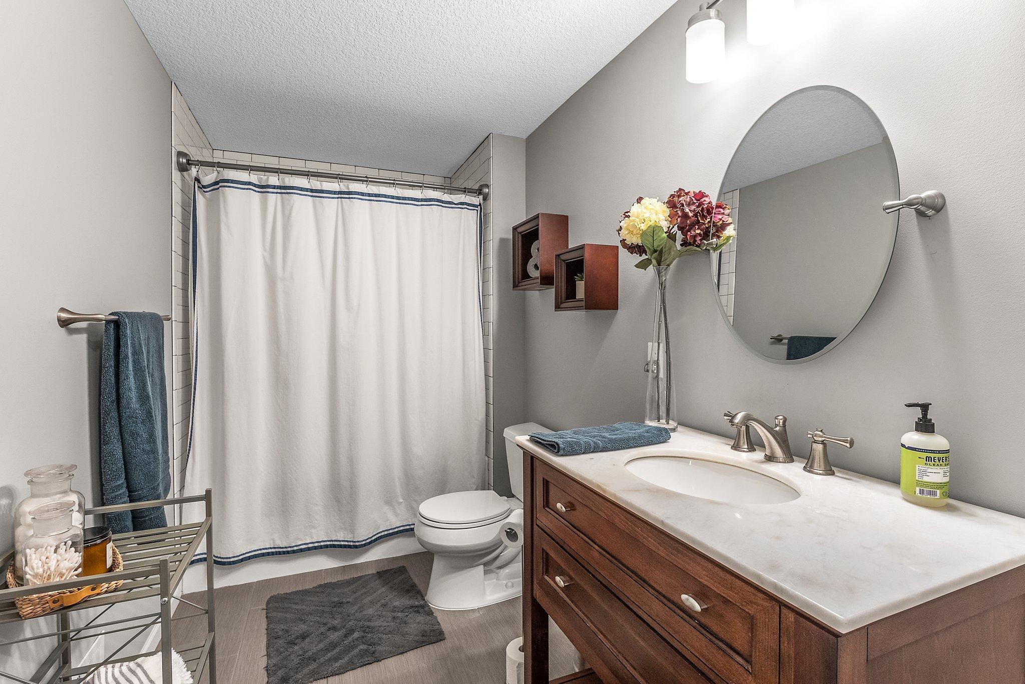 706 Greenwood Street SW