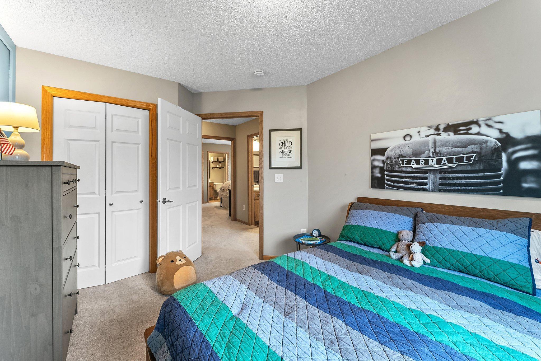 706 Greenwood Street SW