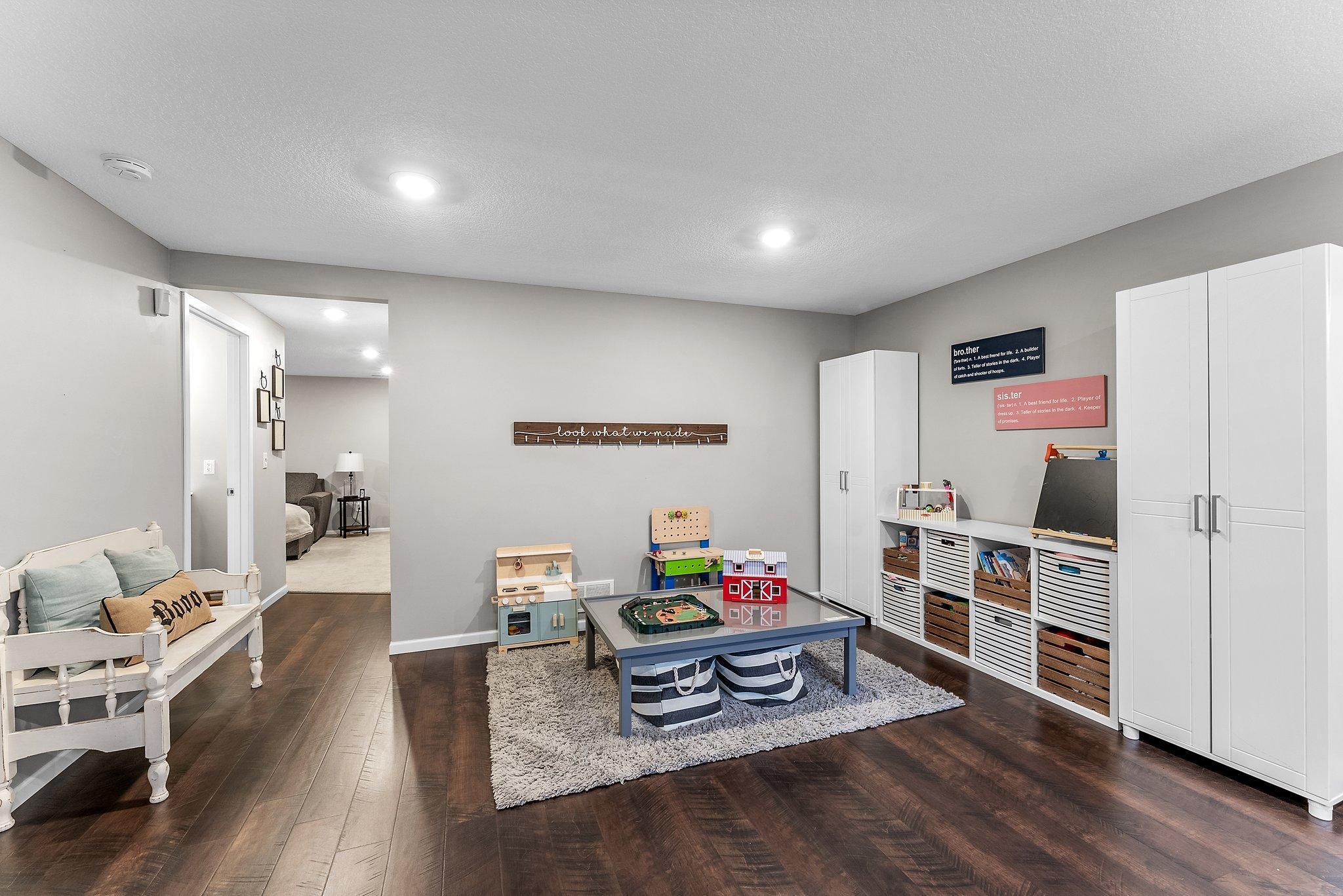 706 Greenwood Street SW