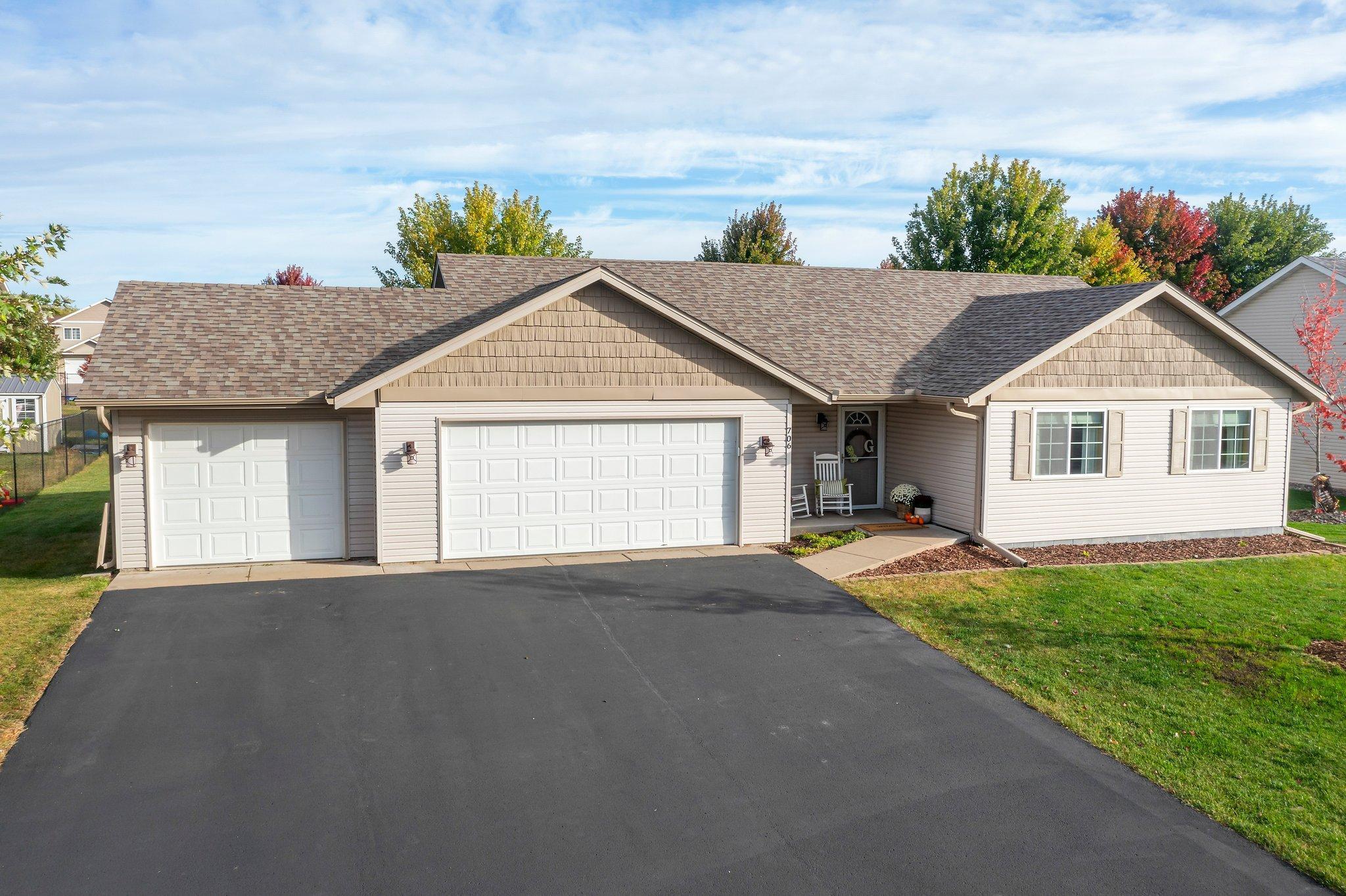 706 Greenwood Street SW