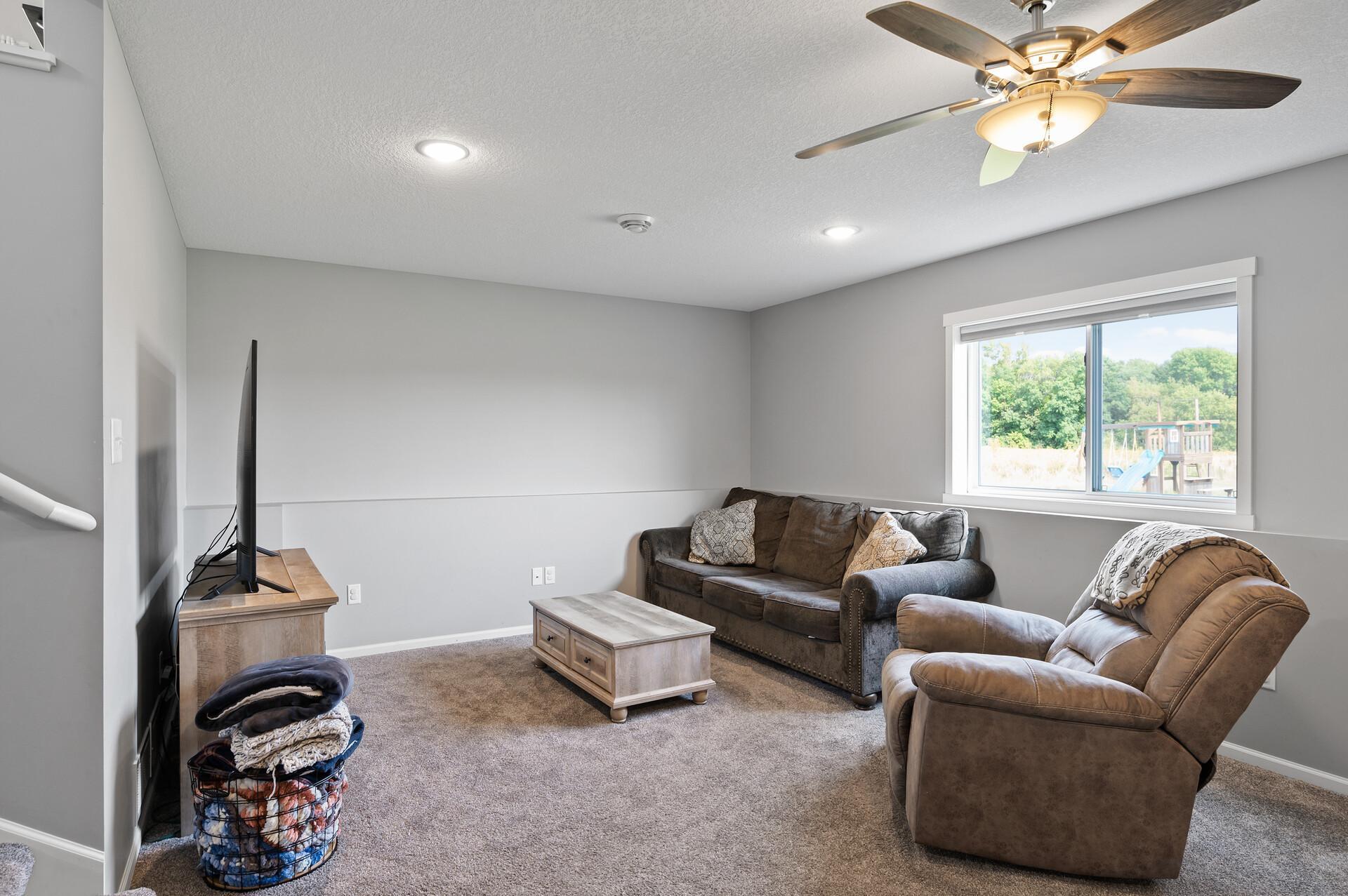 35025 Monarch Avenue