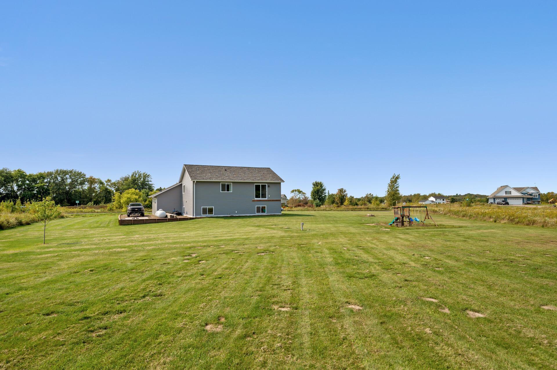 35025 Monarch Avenue