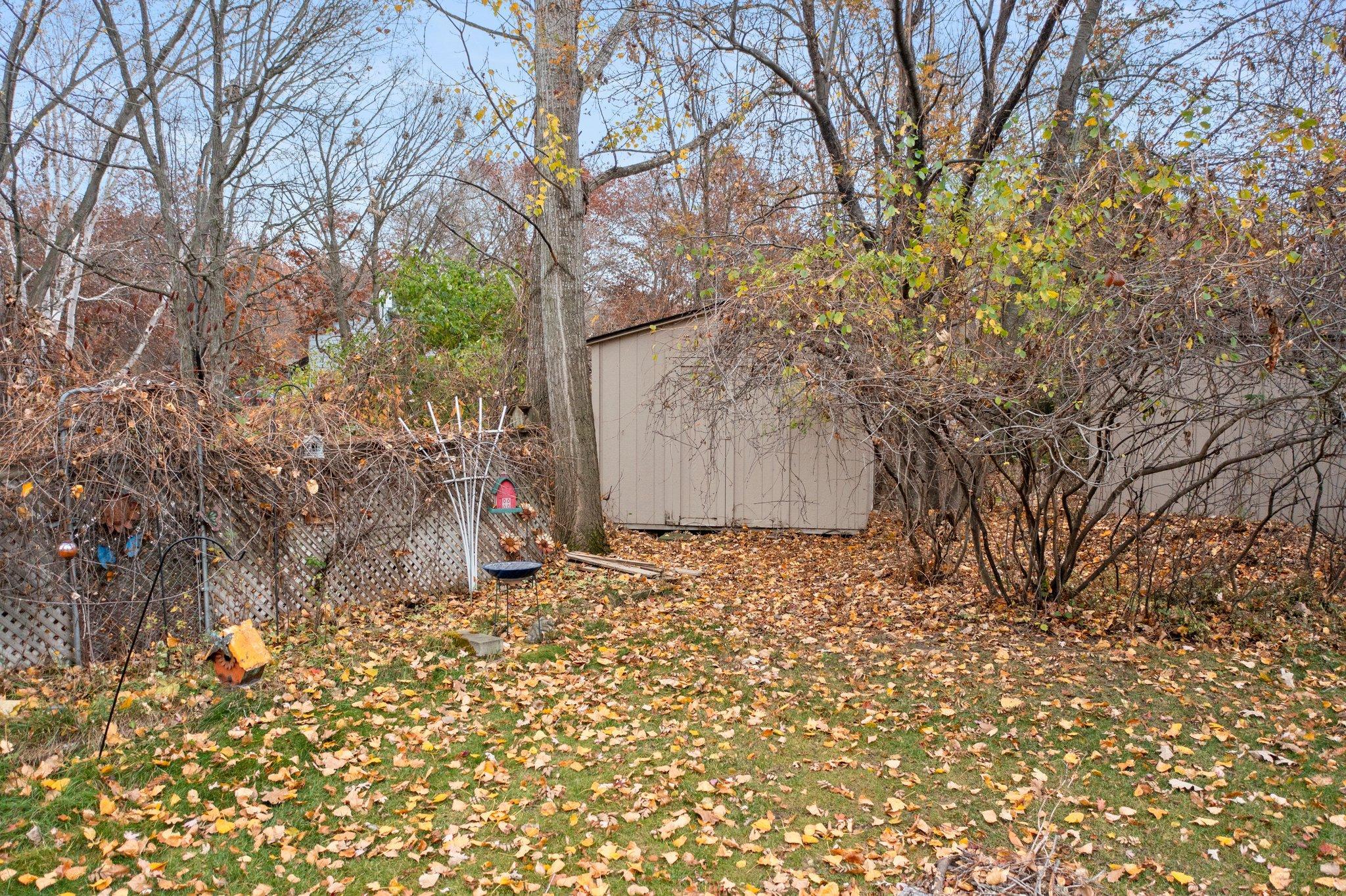 2830 Laurel Street S