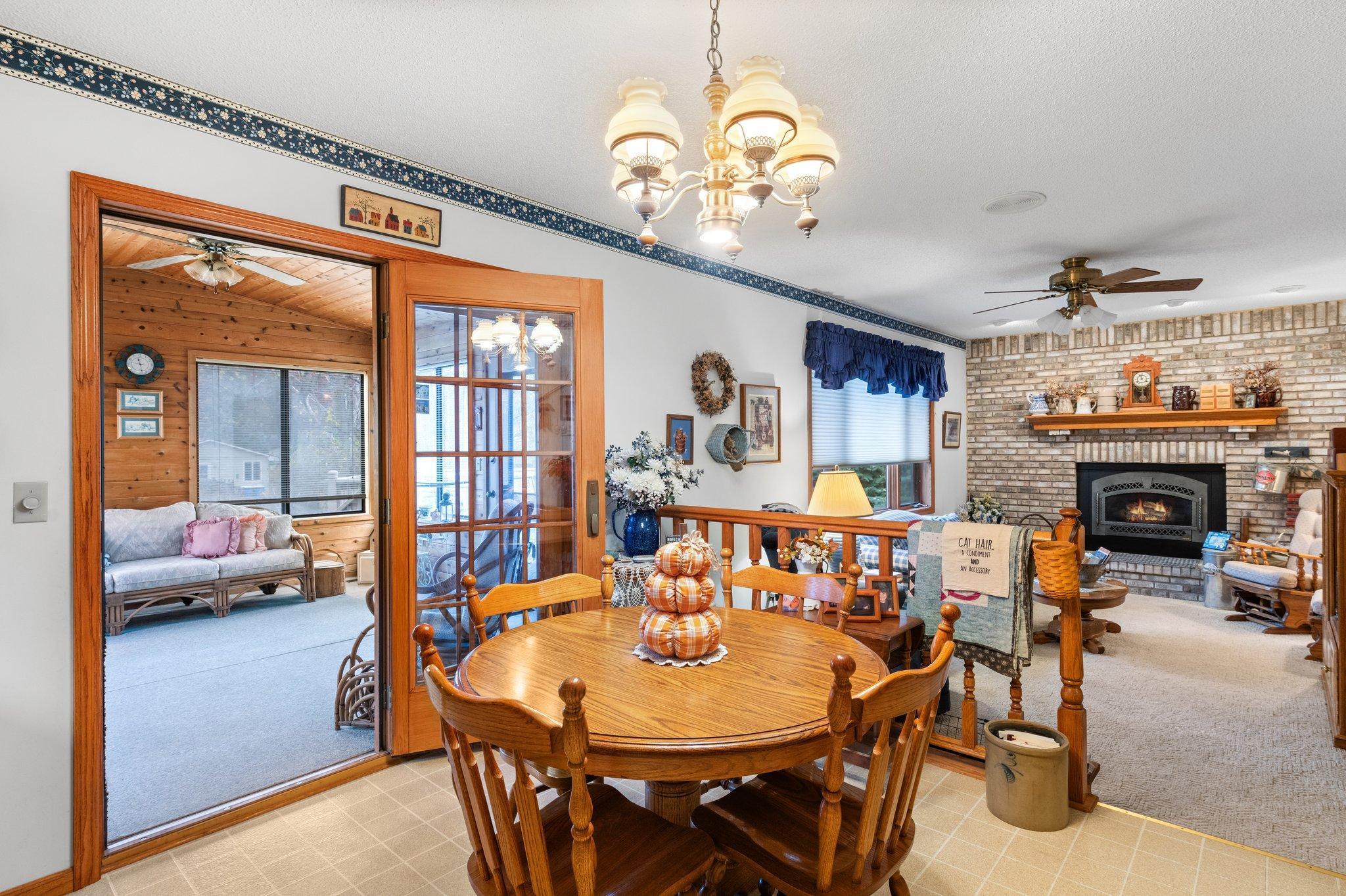 2830 Laurel Street S