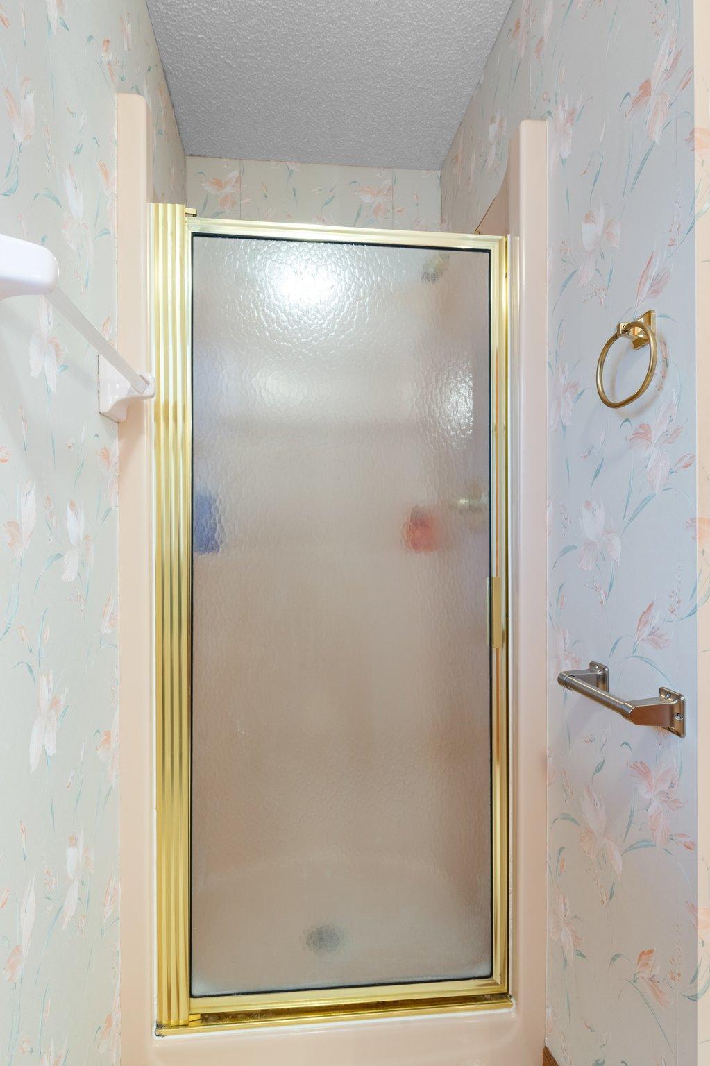 2830 Laurel Street S