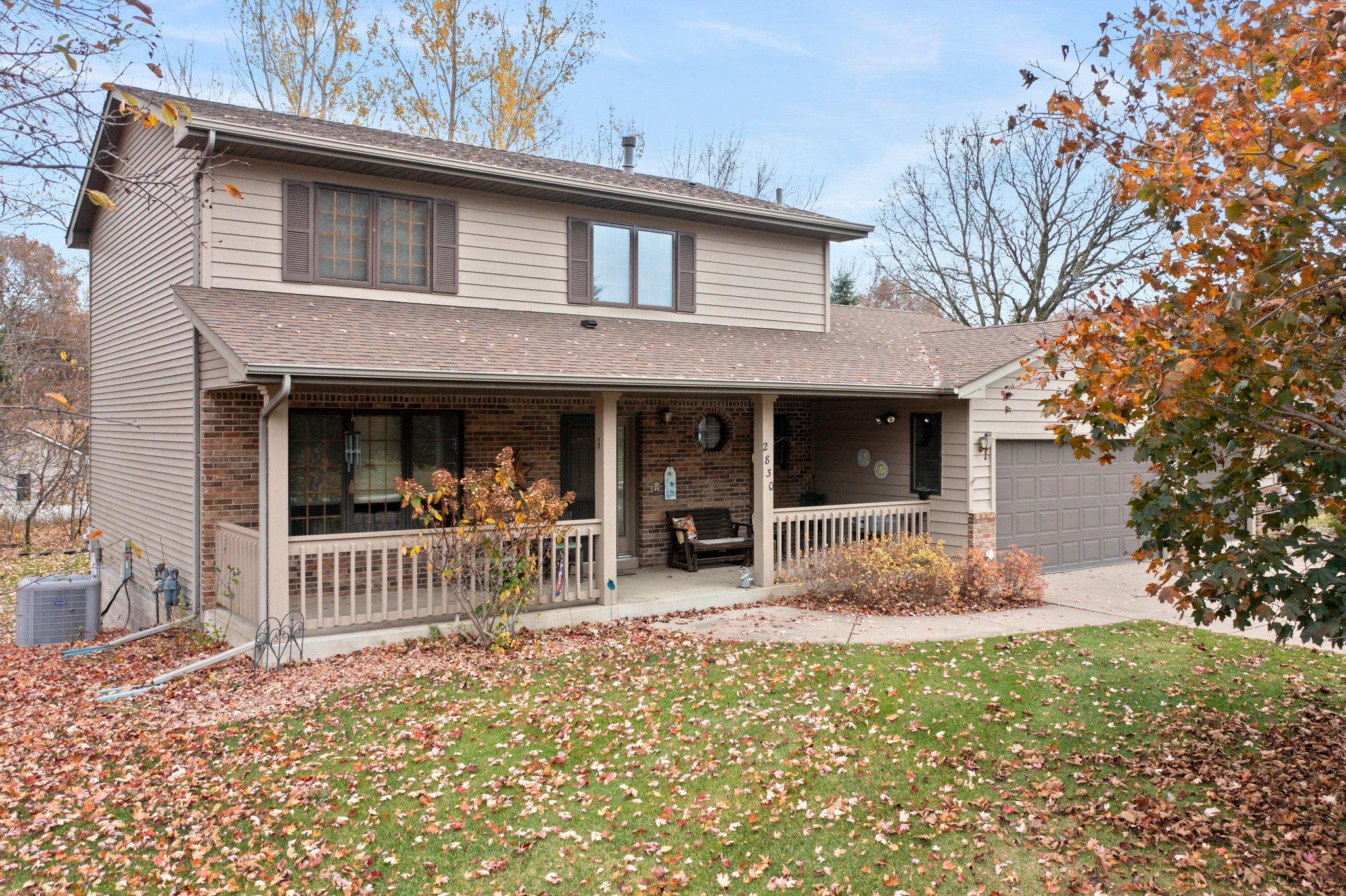 2830 Laurel Street S