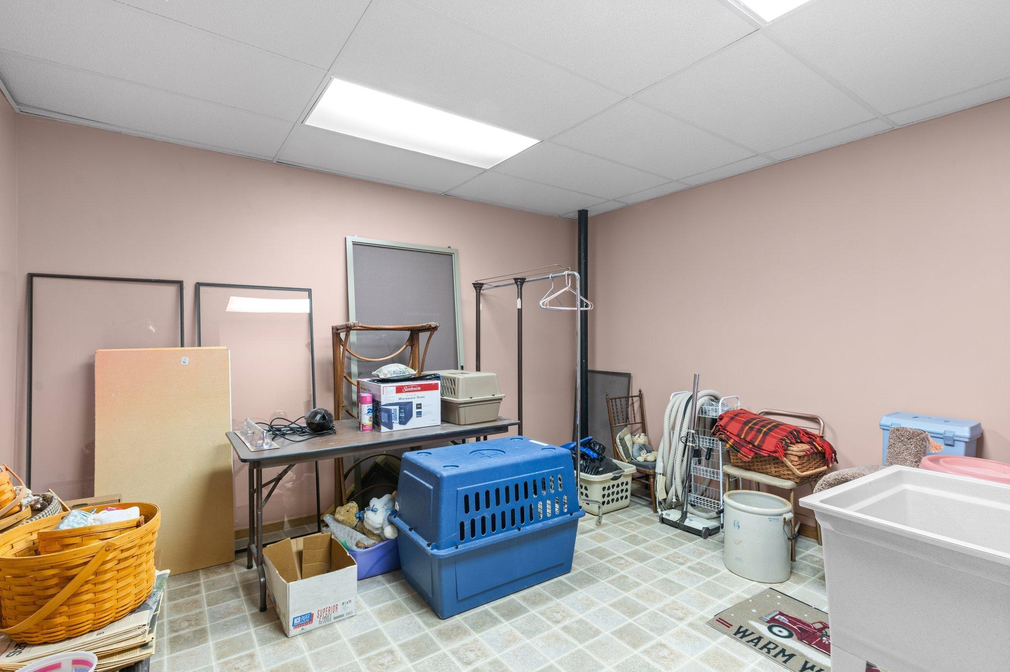 2830 Laurel Street S