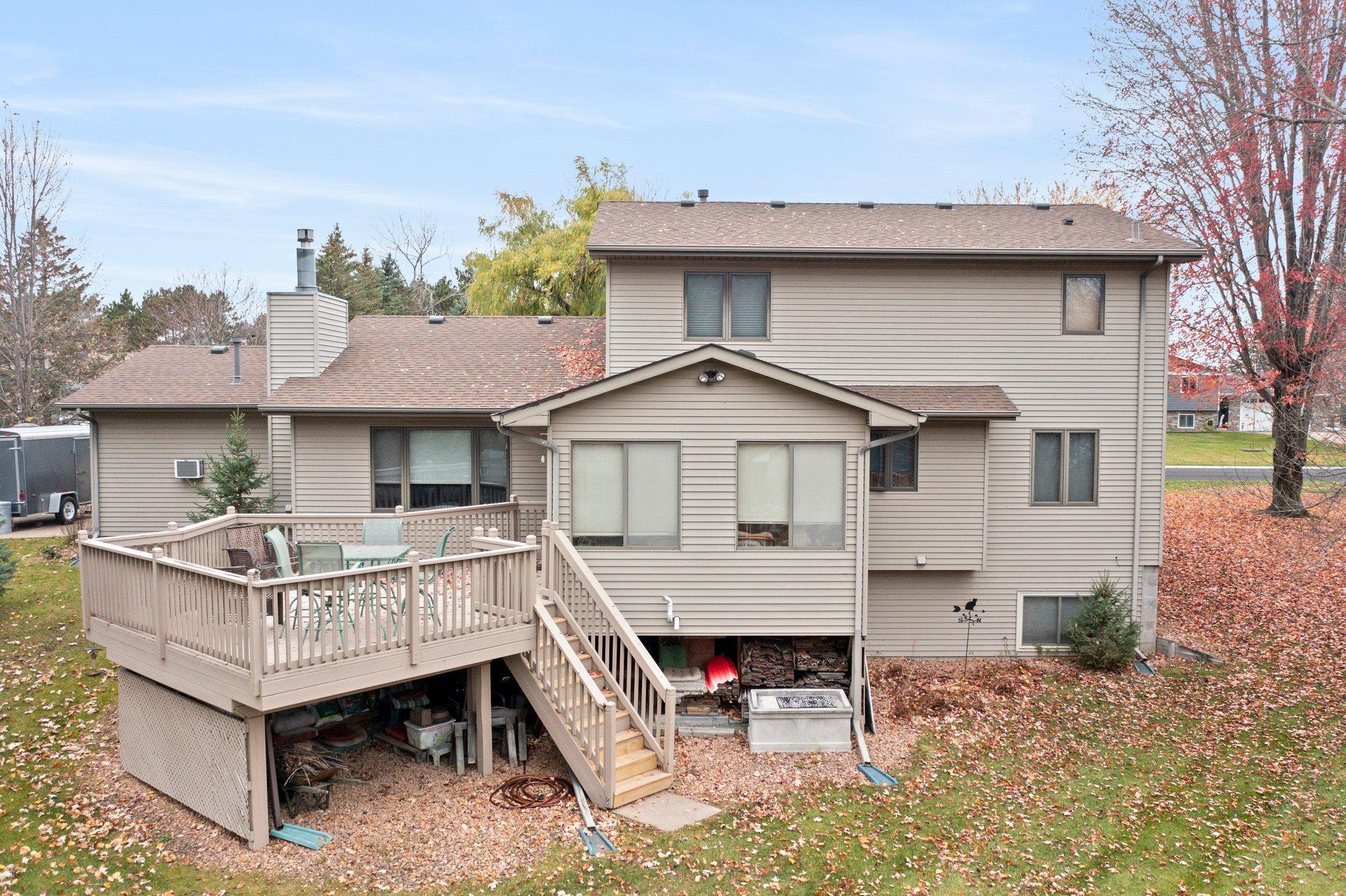 2830 Laurel Street S