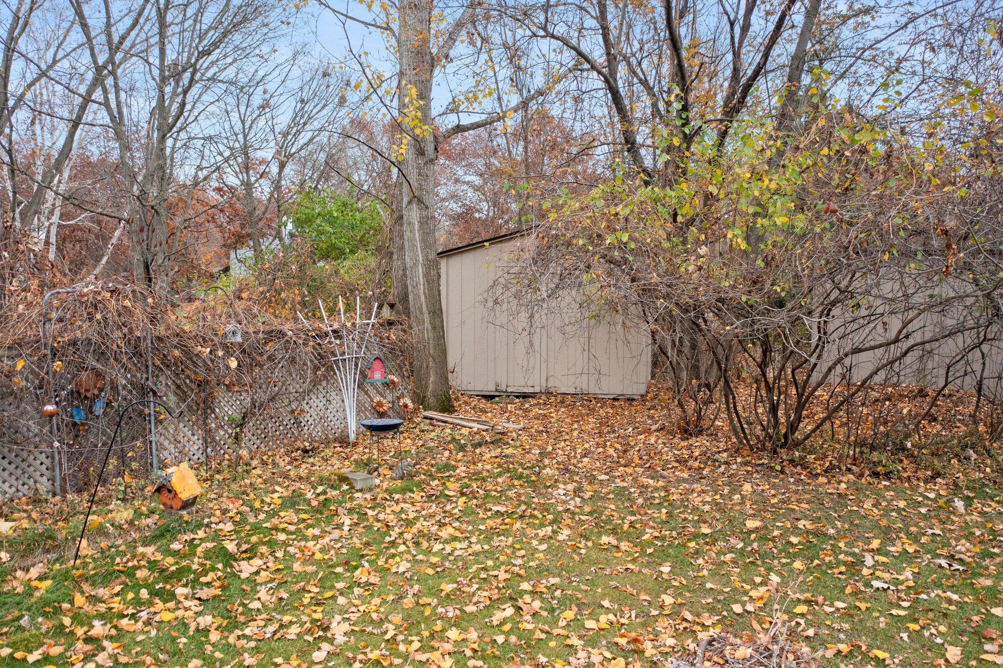 2830 Laurel Street S