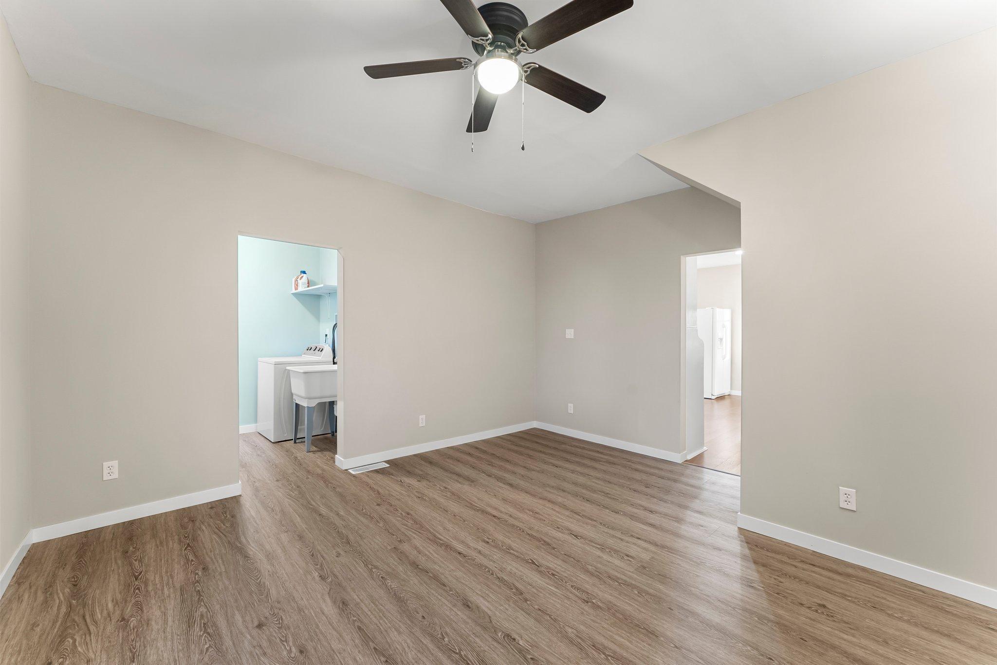 44040 Gladstone Avenue