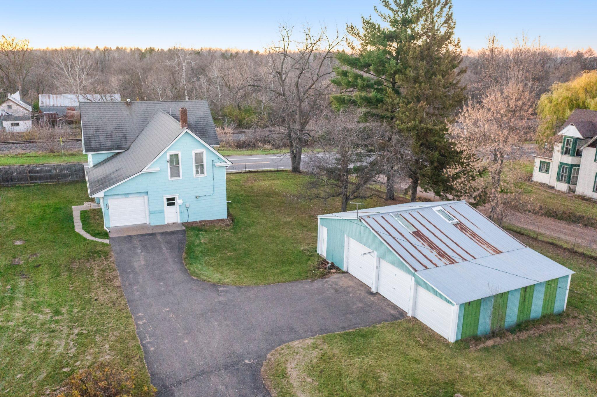 44040 Gladstone Avenue