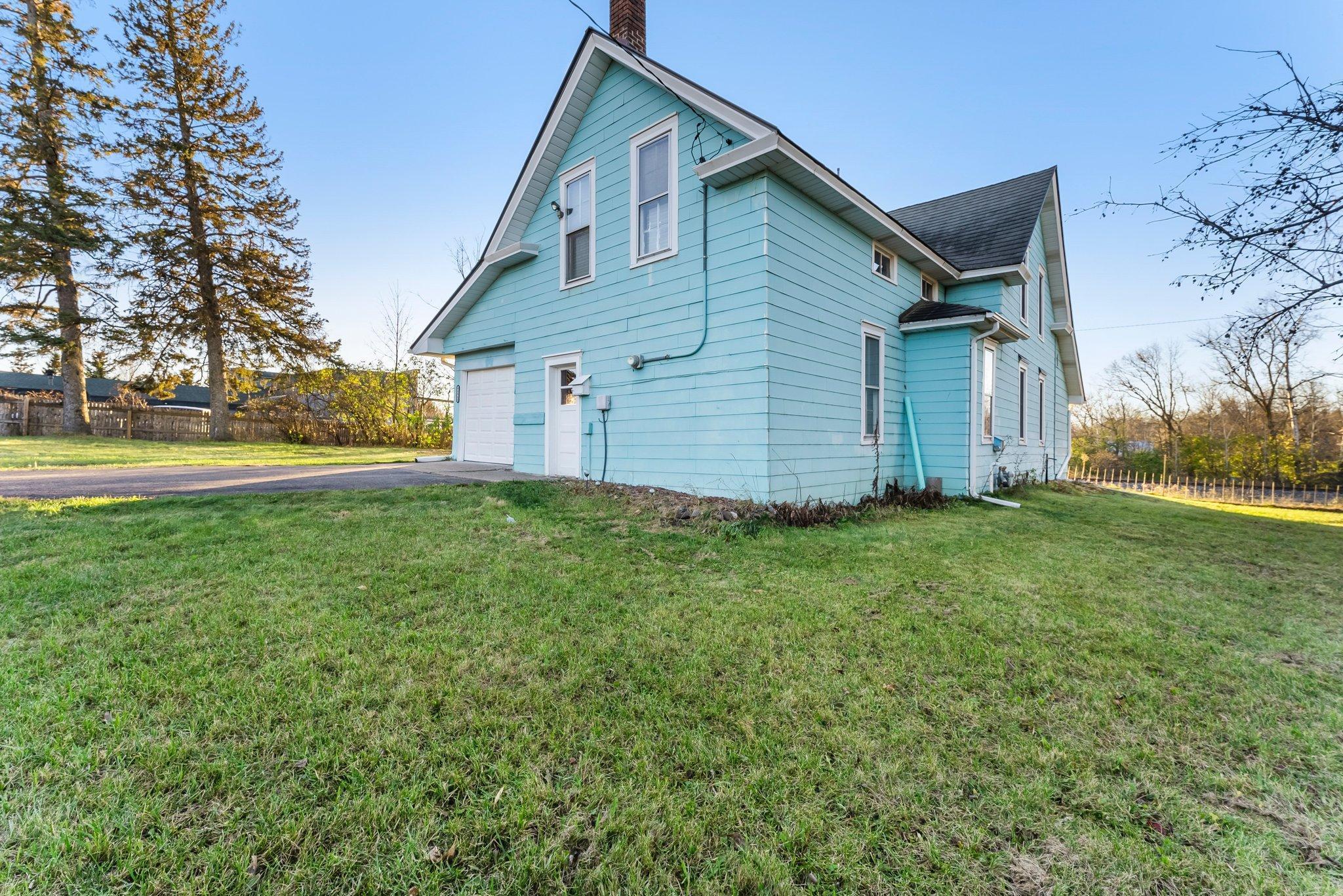 44040 Gladstone Avenue