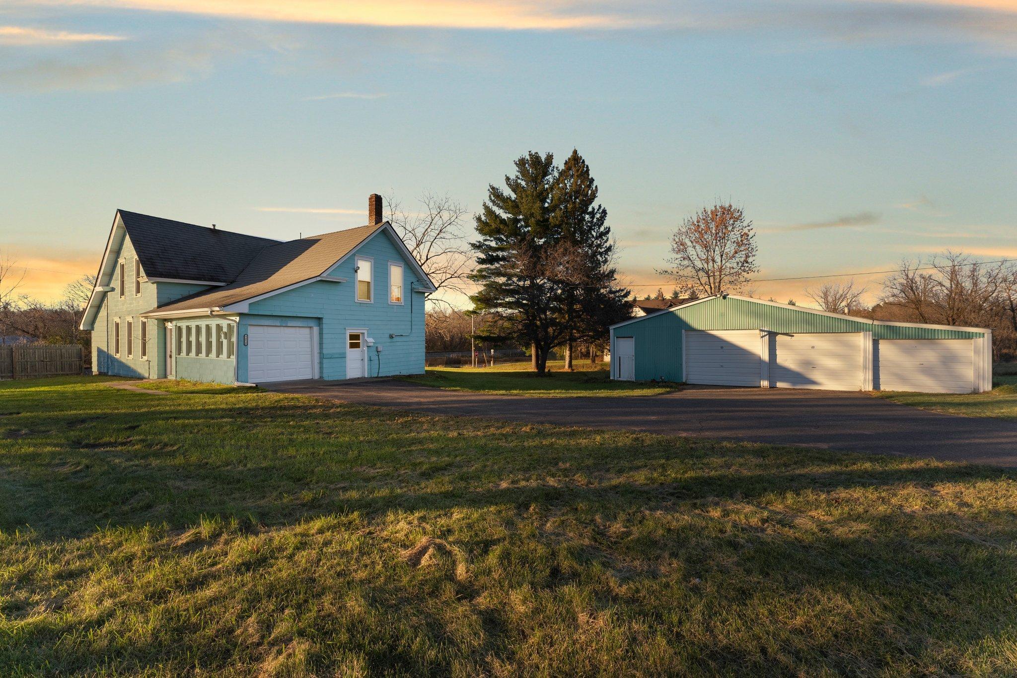 44040 Gladstone Avenue