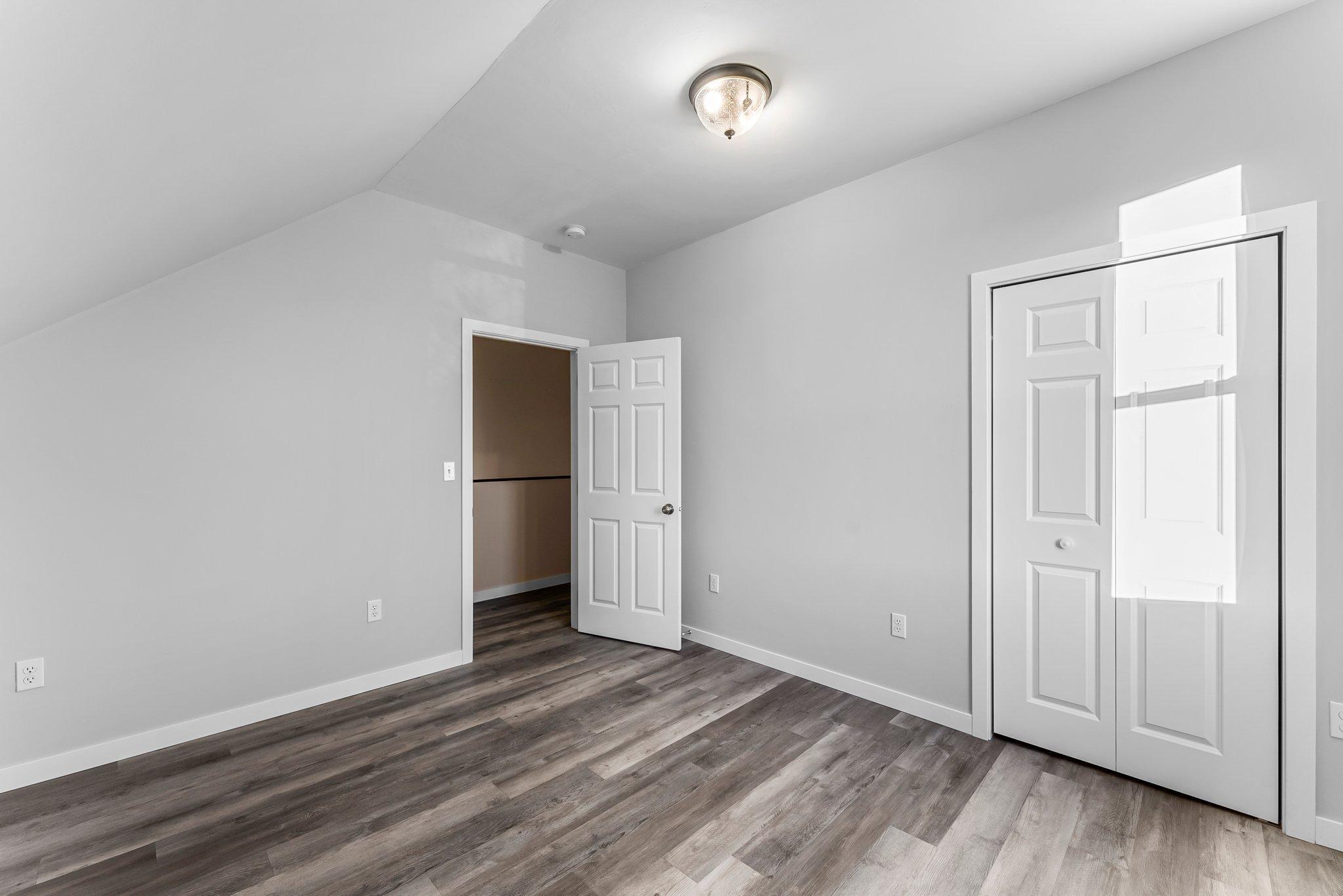 44040 Gladstone Avenue