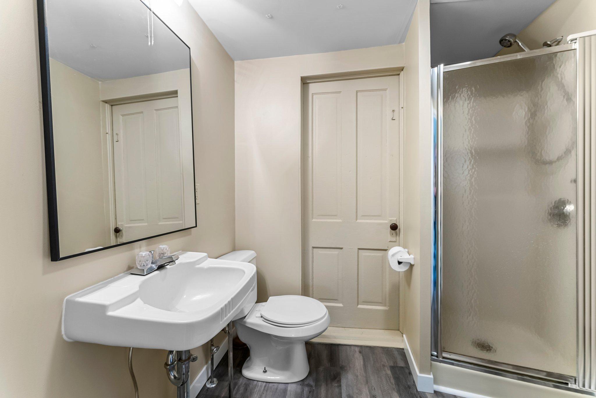 44040 Gladstone Avenue