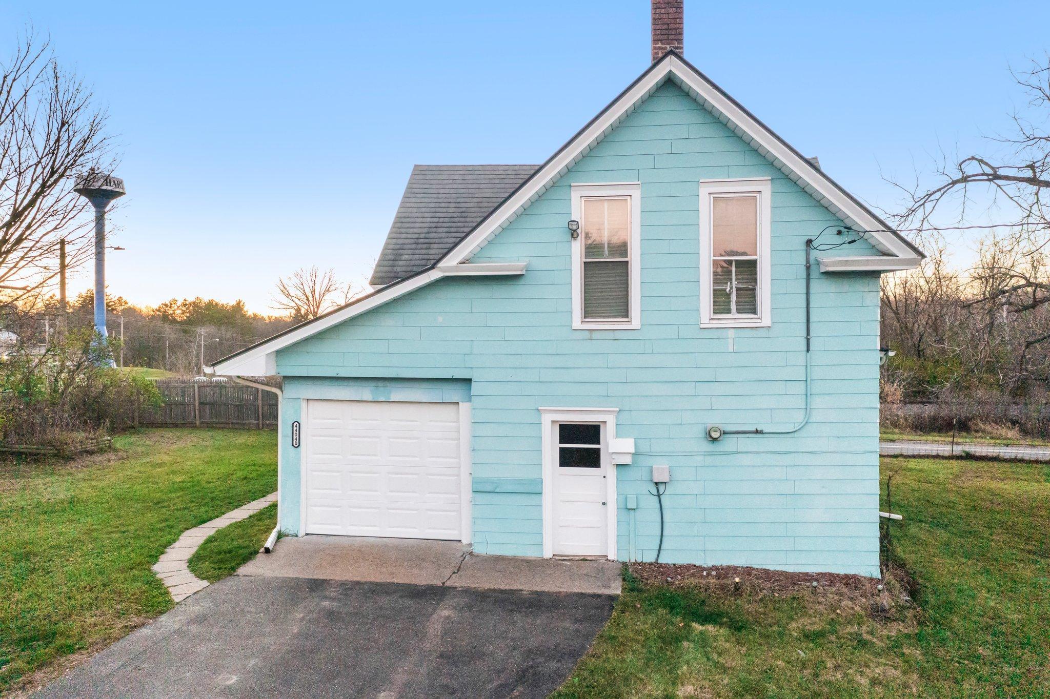 44040 Gladstone Avenue