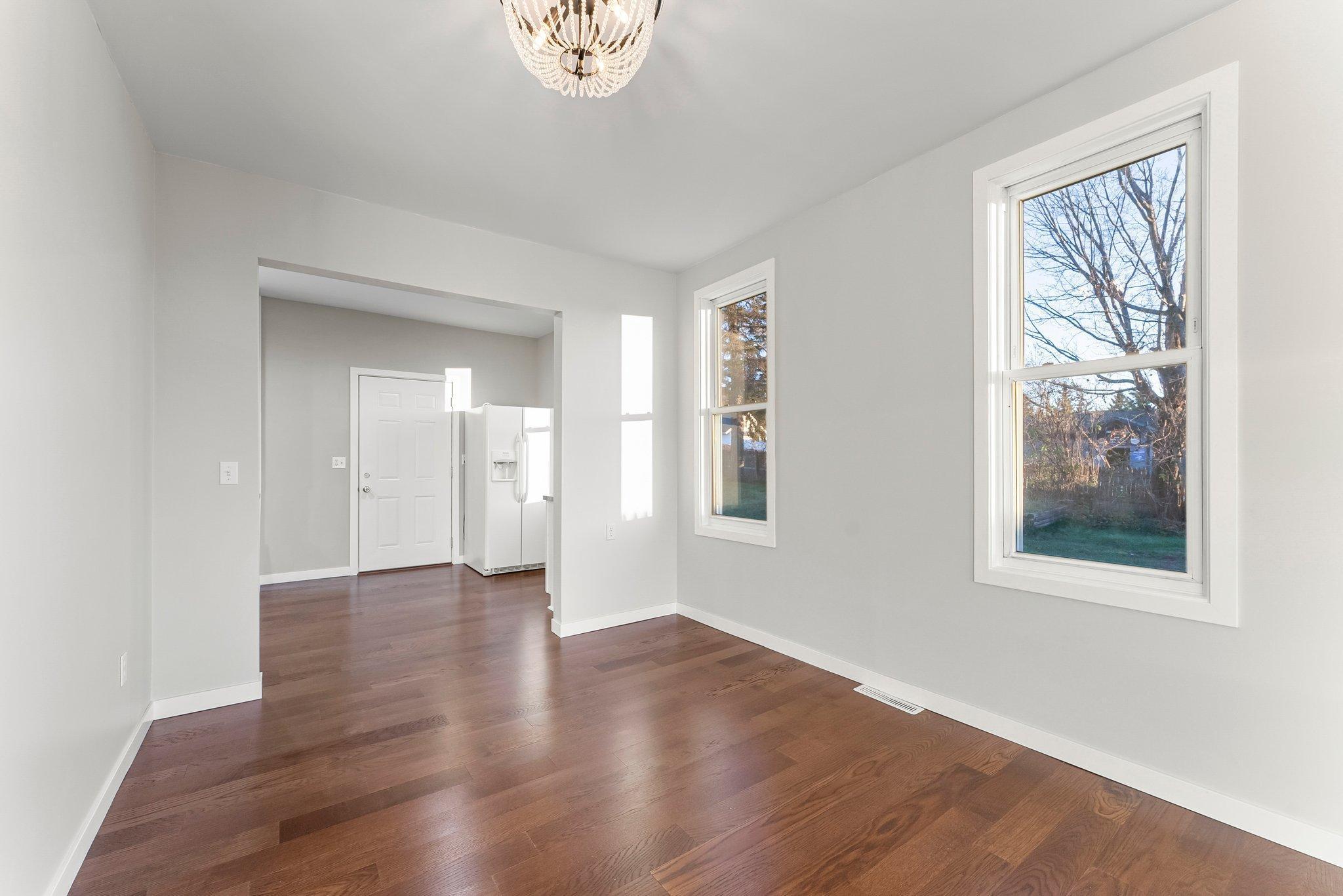 44040 Gladstone Avenue