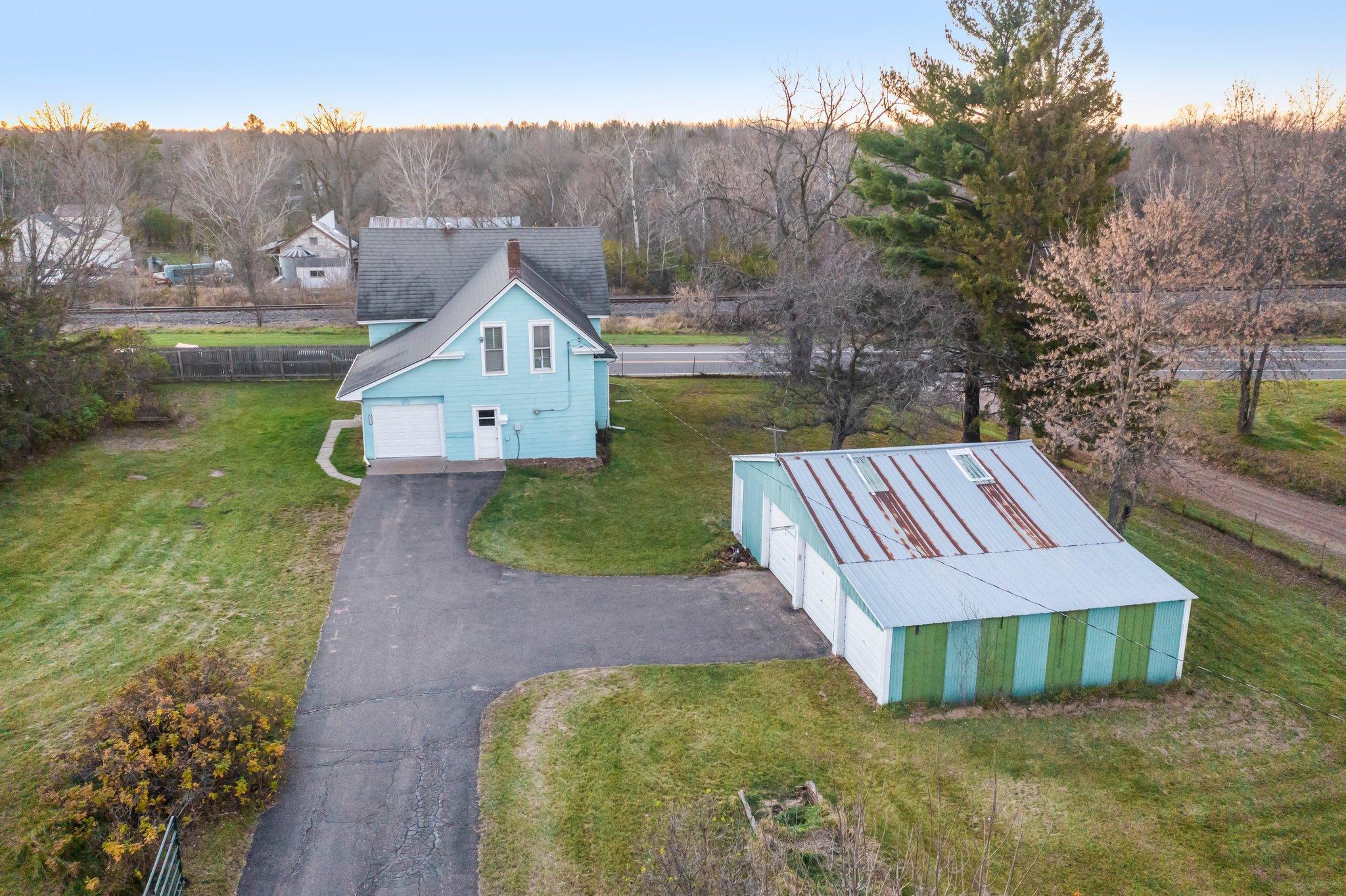 44040 Gladstone Avenue