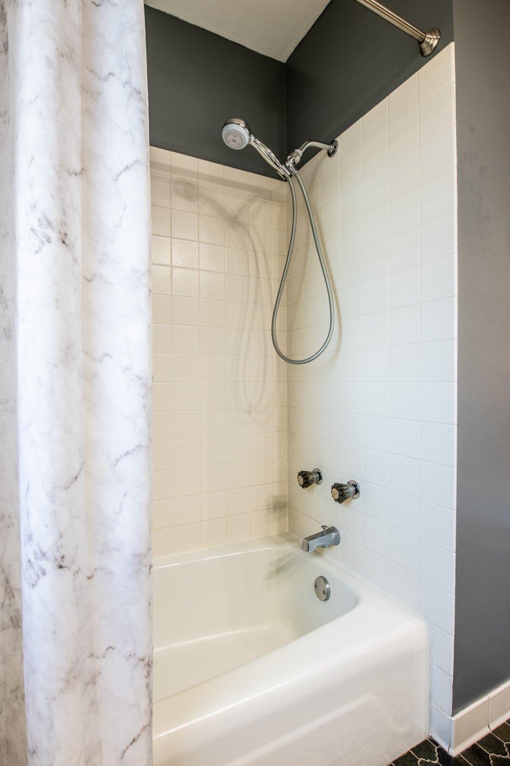 24100 Skylark Drive NE