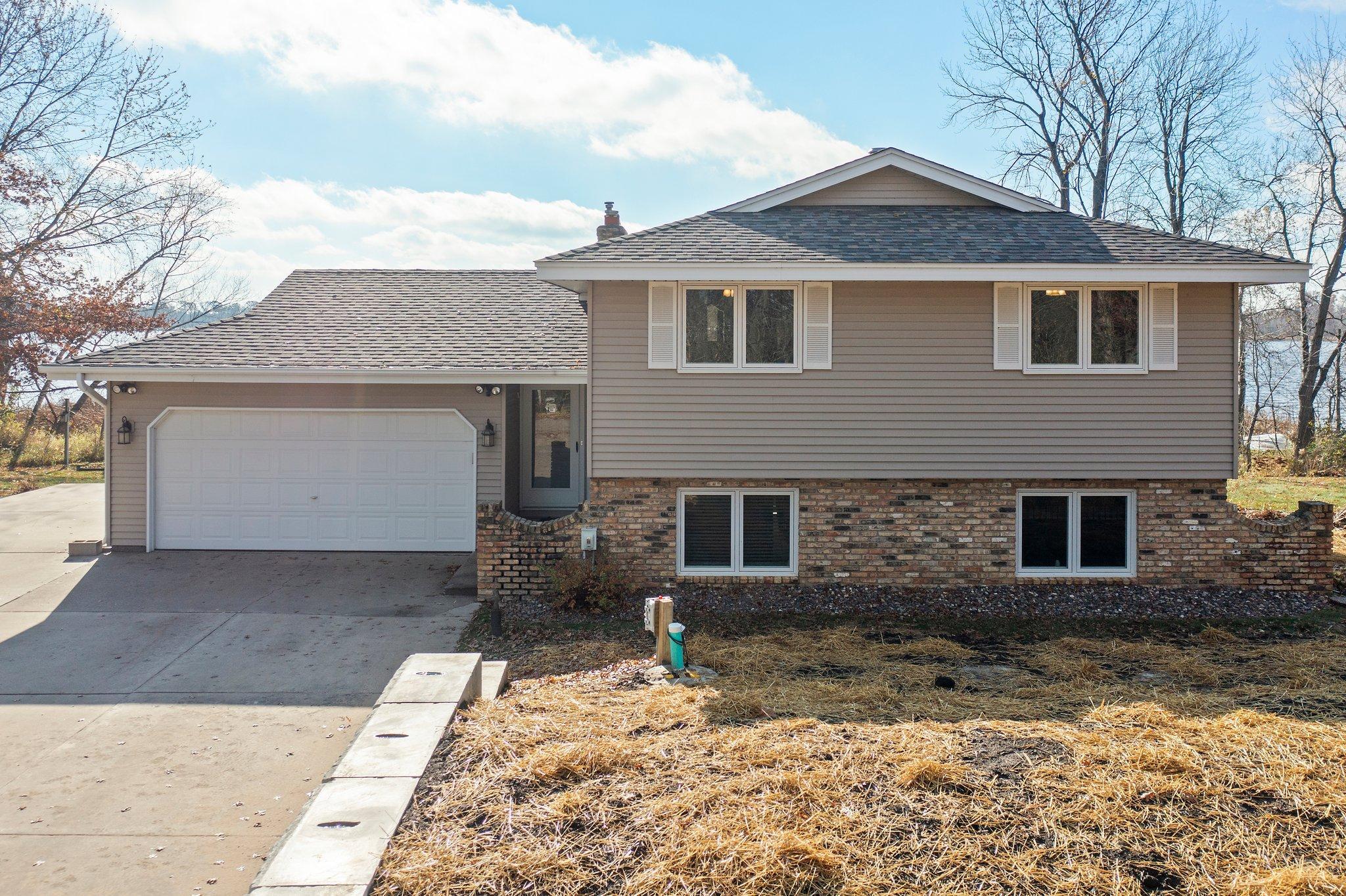 24100 Skylark Drive NE