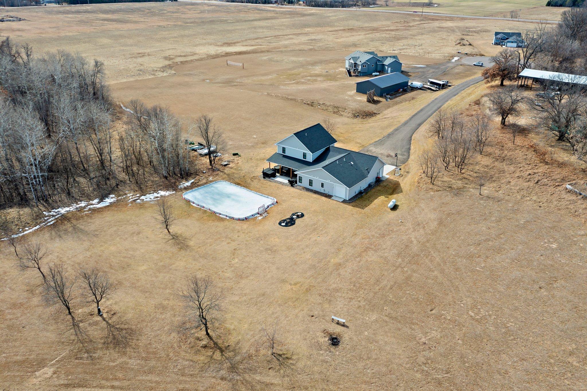 31233 Yucca Court NW