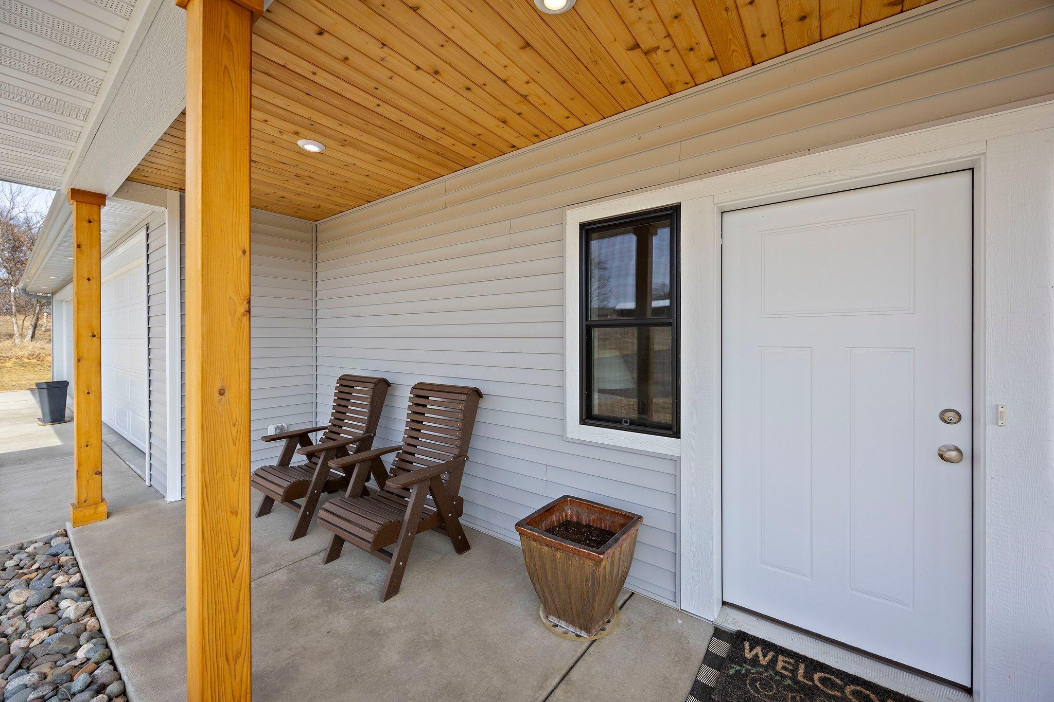 31233 Yucca Court NW