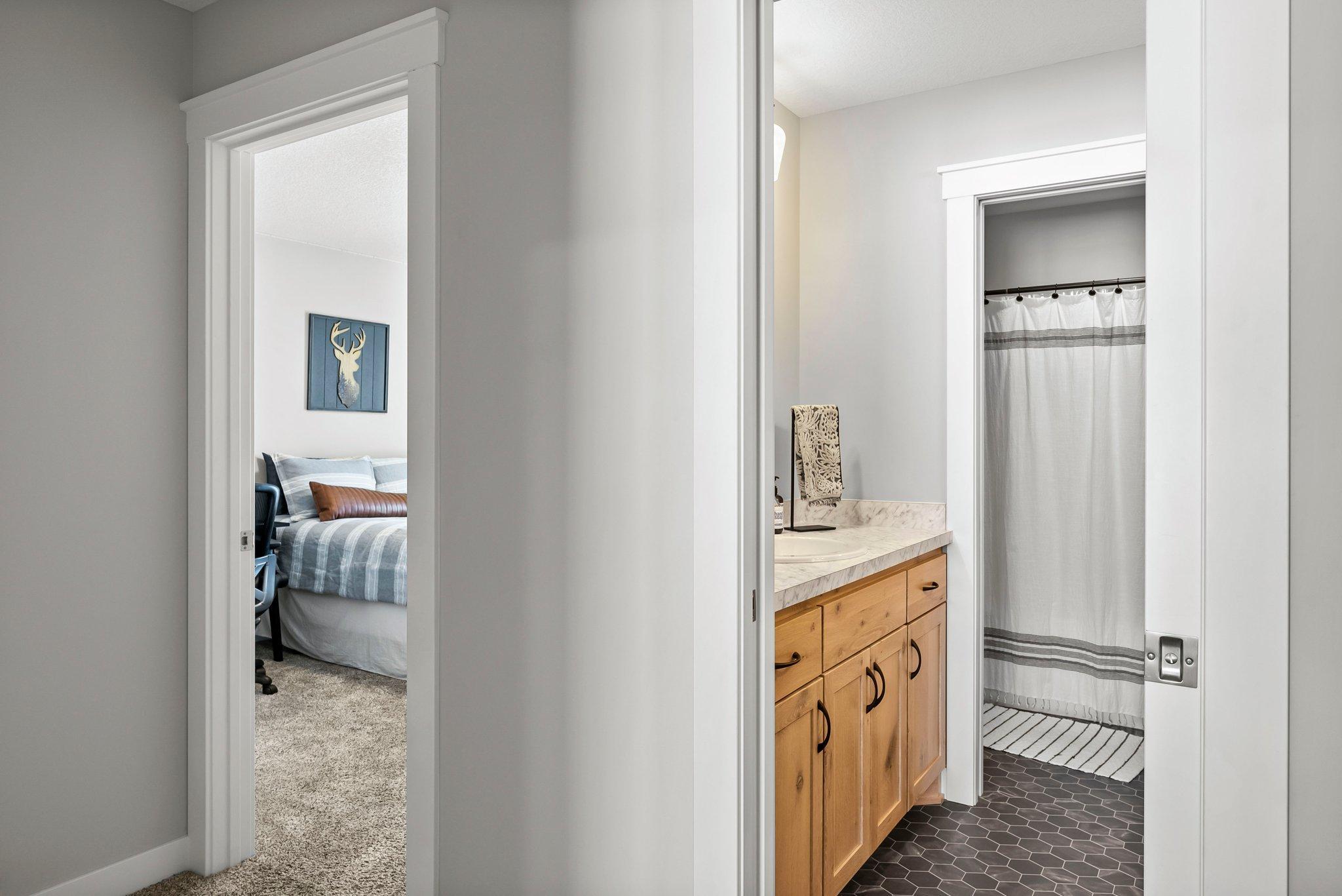 31233 Yucca Court NW