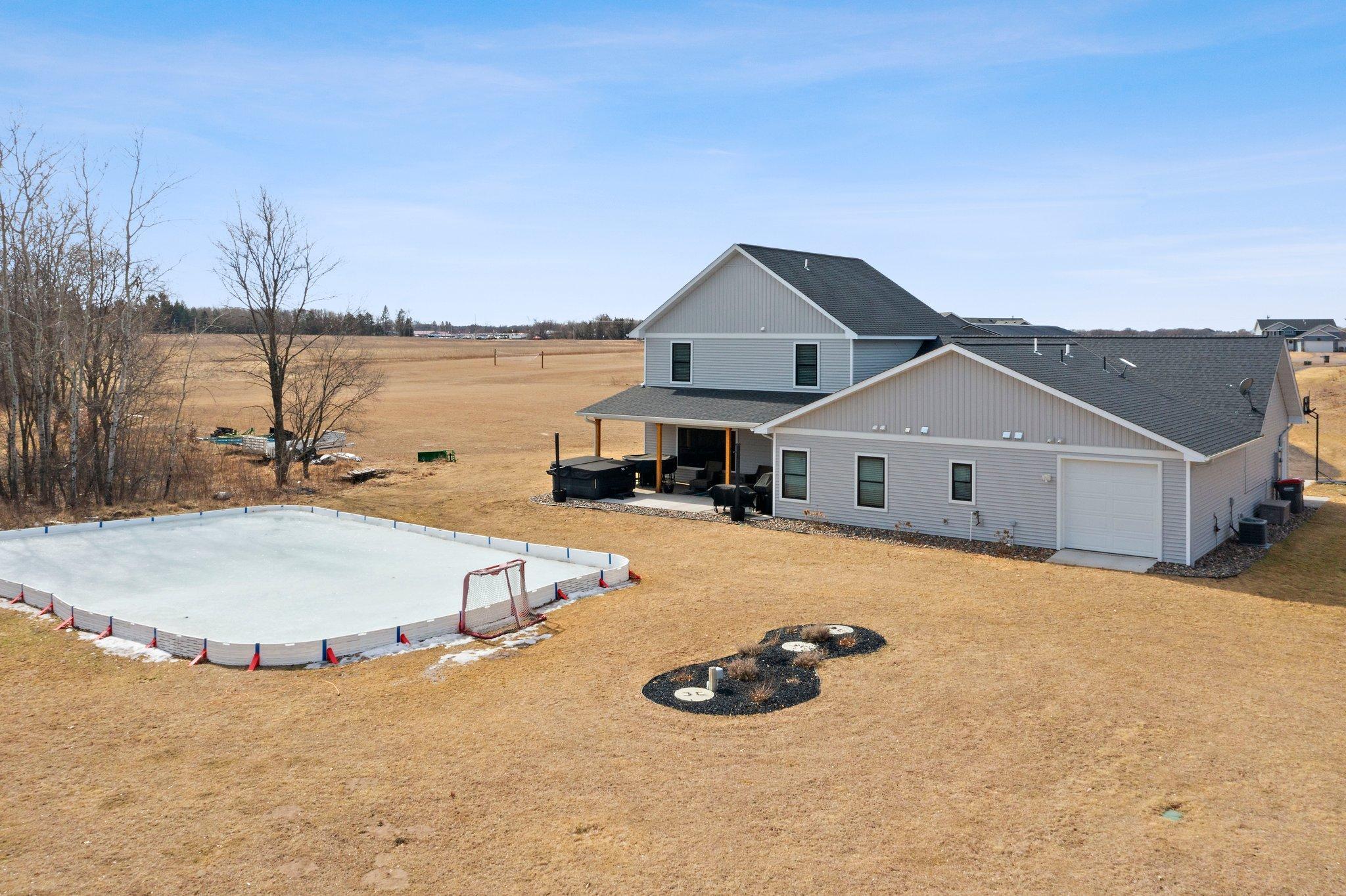 31233 Yucca Court NW