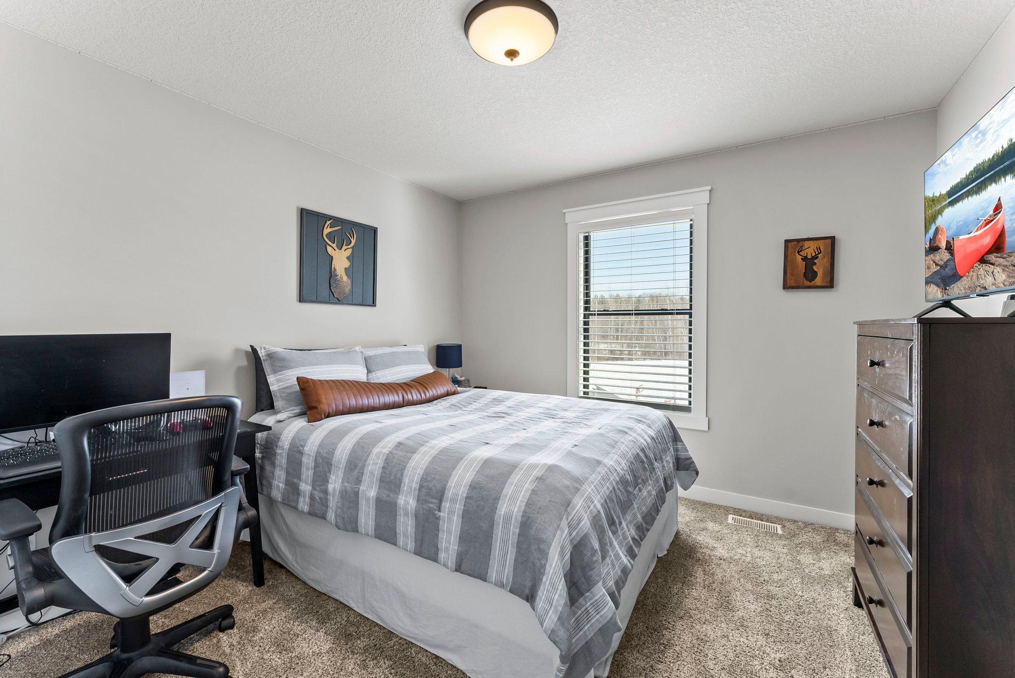 31233 Yucca Court NW