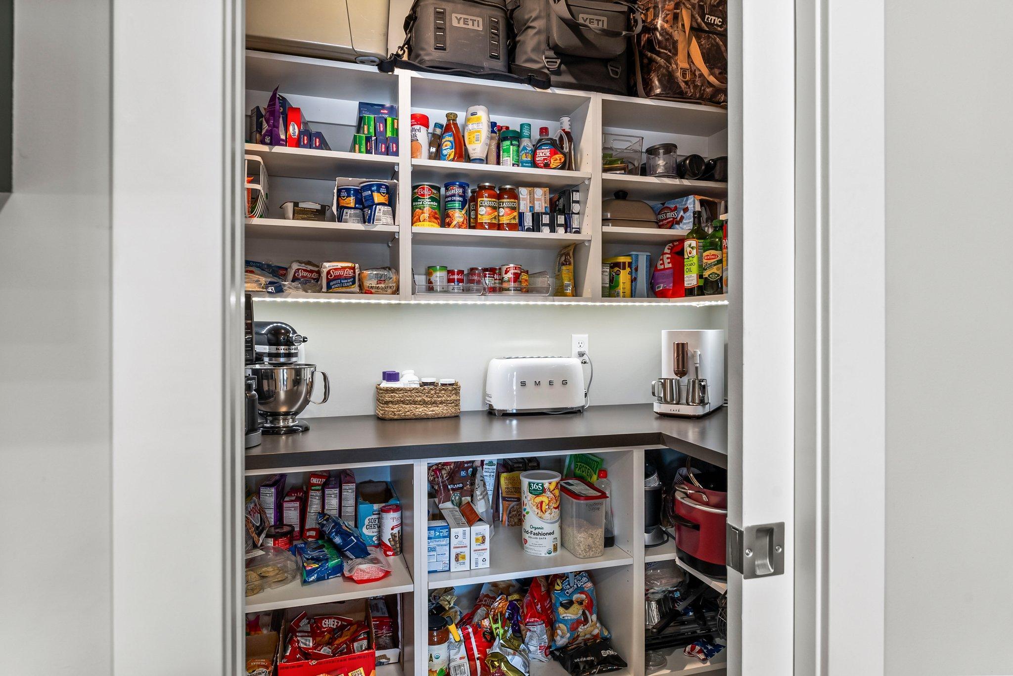 31233 Yucca Court NW