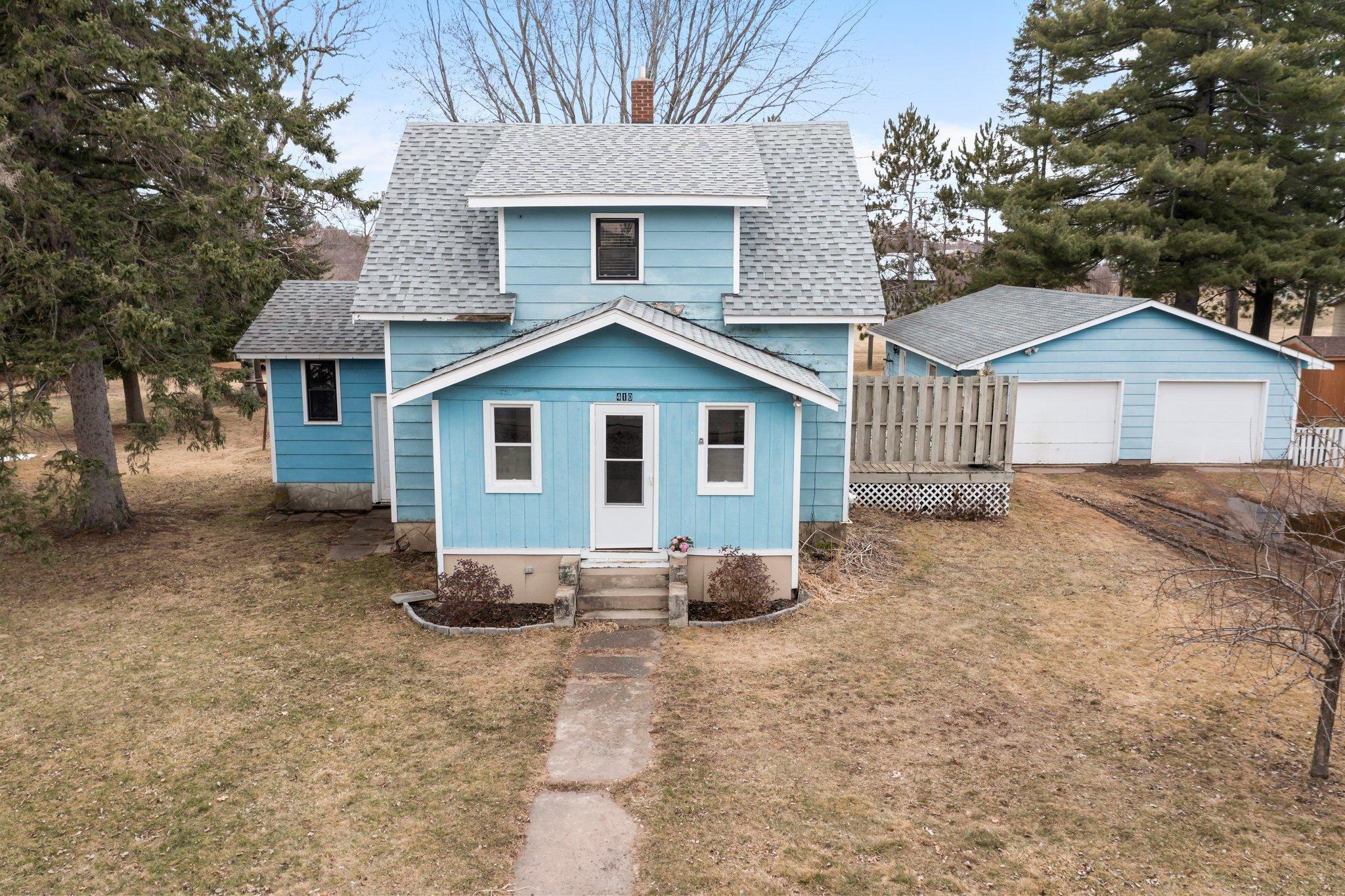 410 Cypress Avenue S