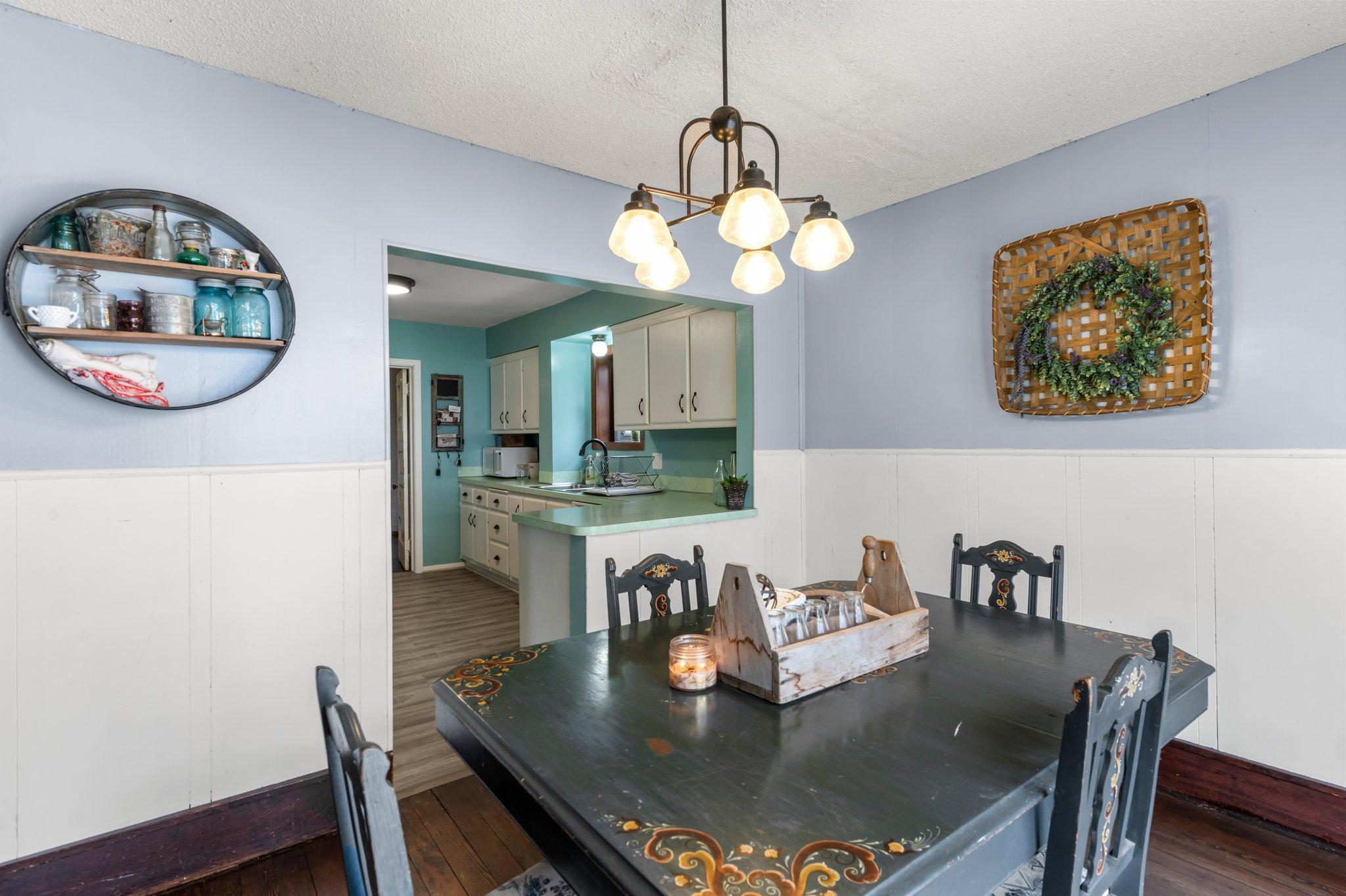 410 Cypress Avenue S