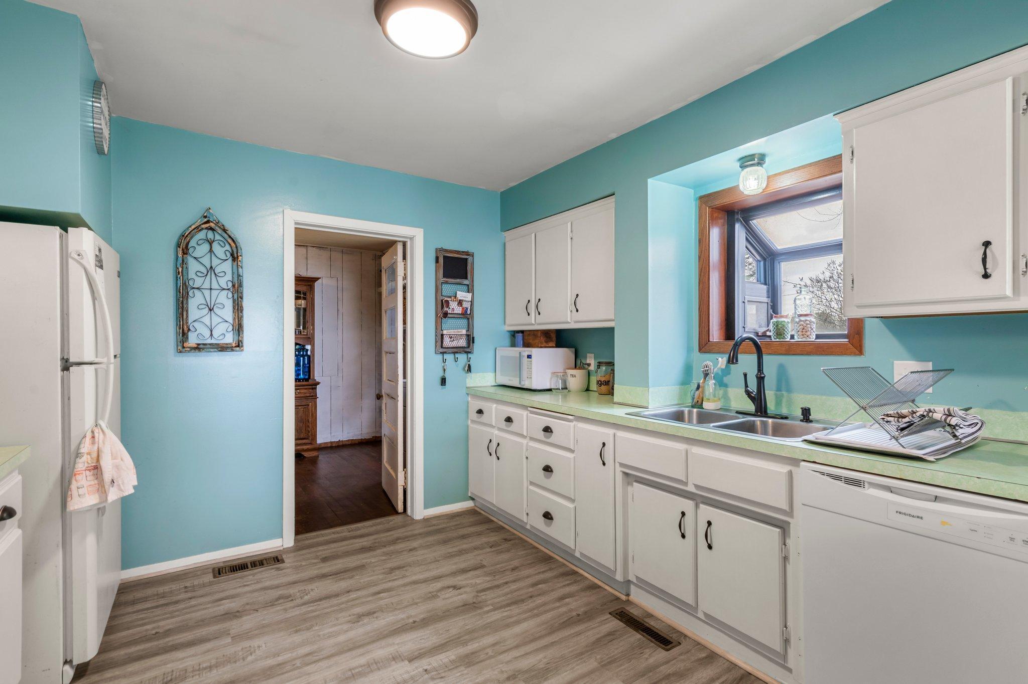 410 Cypress Avenue S