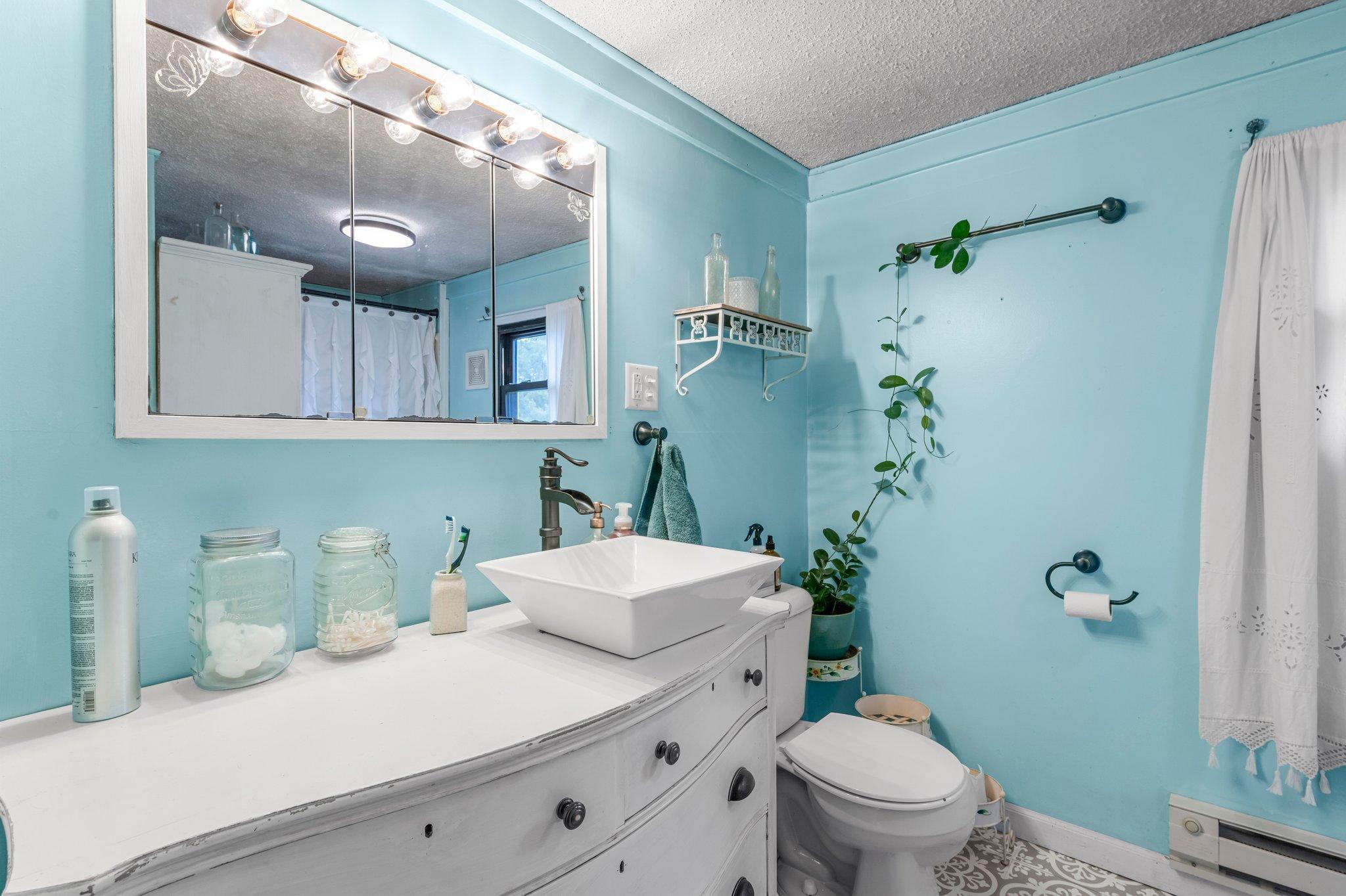 410 Cypress Avenue S