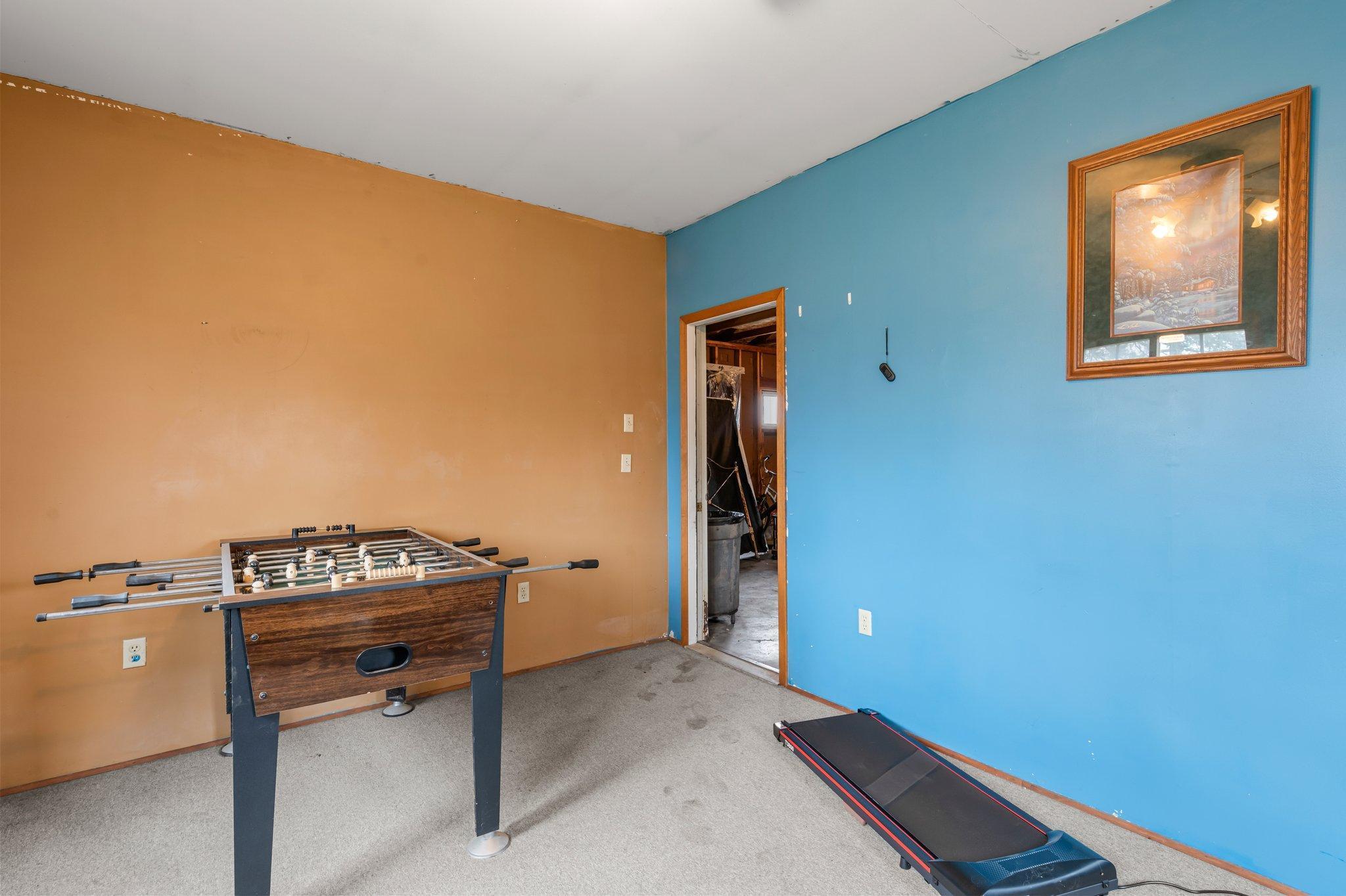 410 Cypress Avenue S