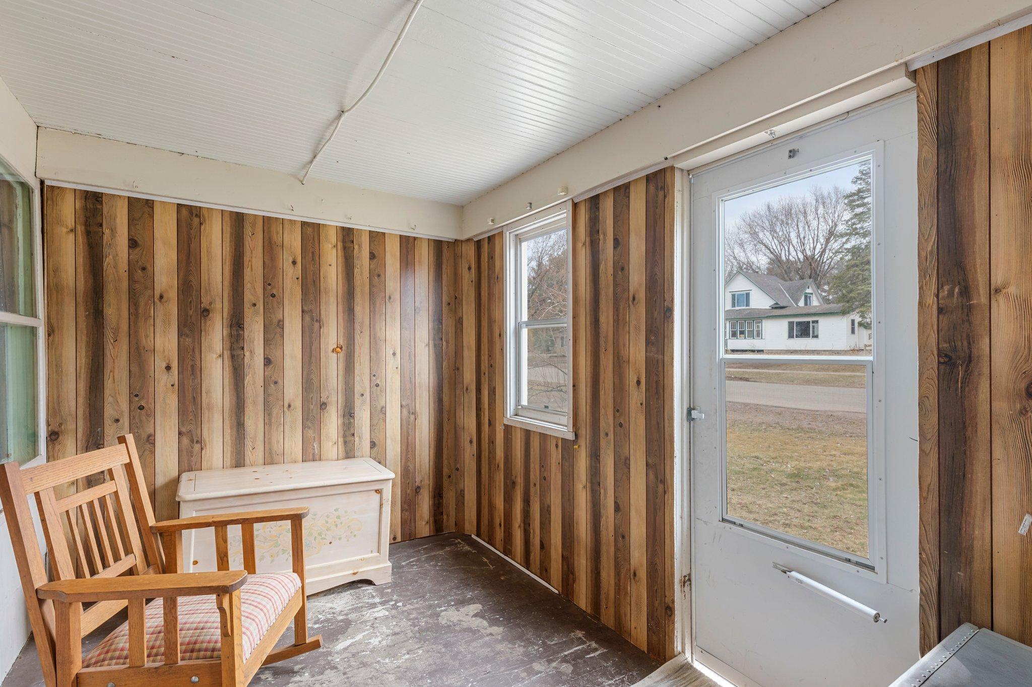 410 Cypress Avenue S