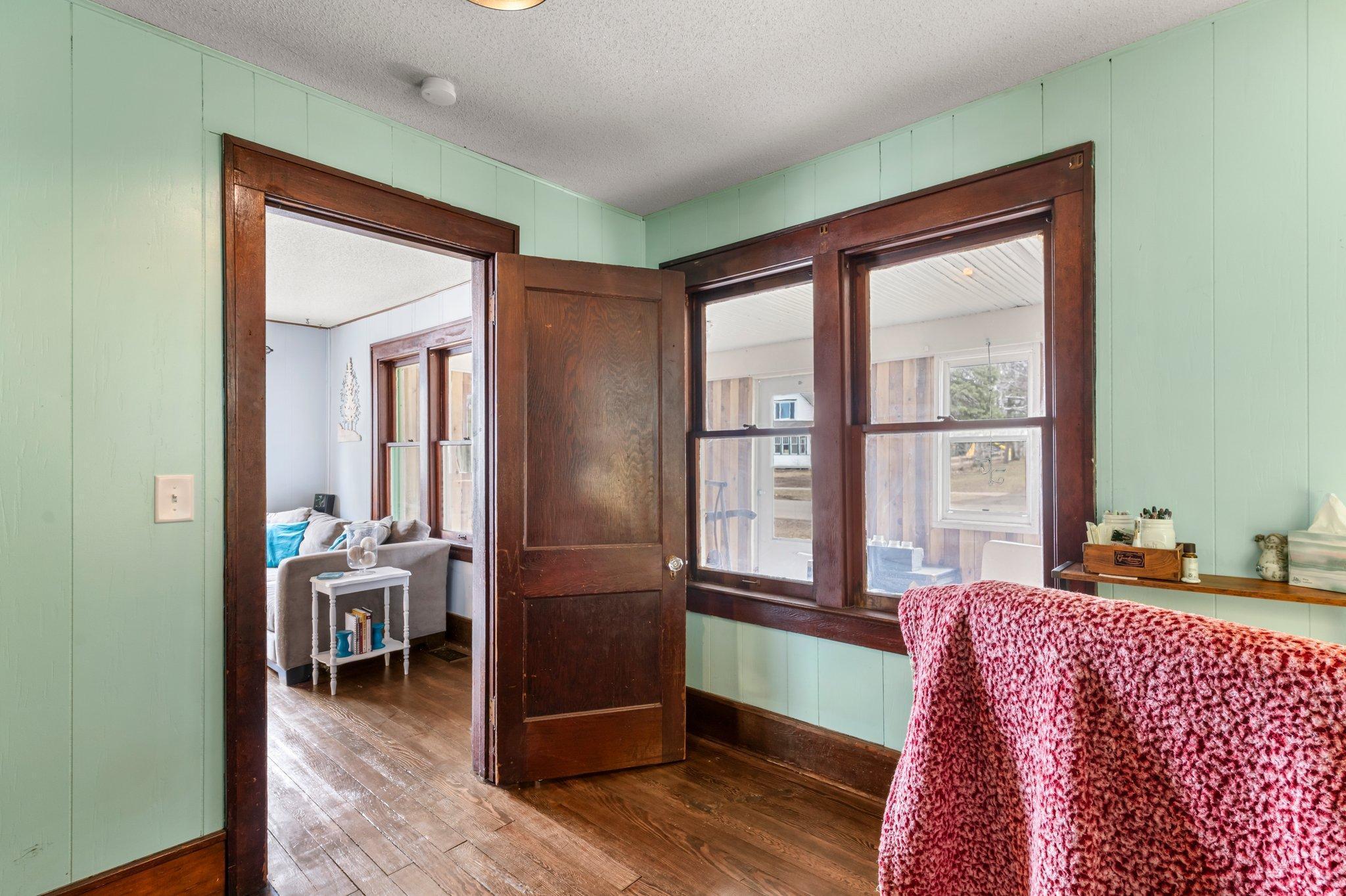 410 Cypress Avenue S