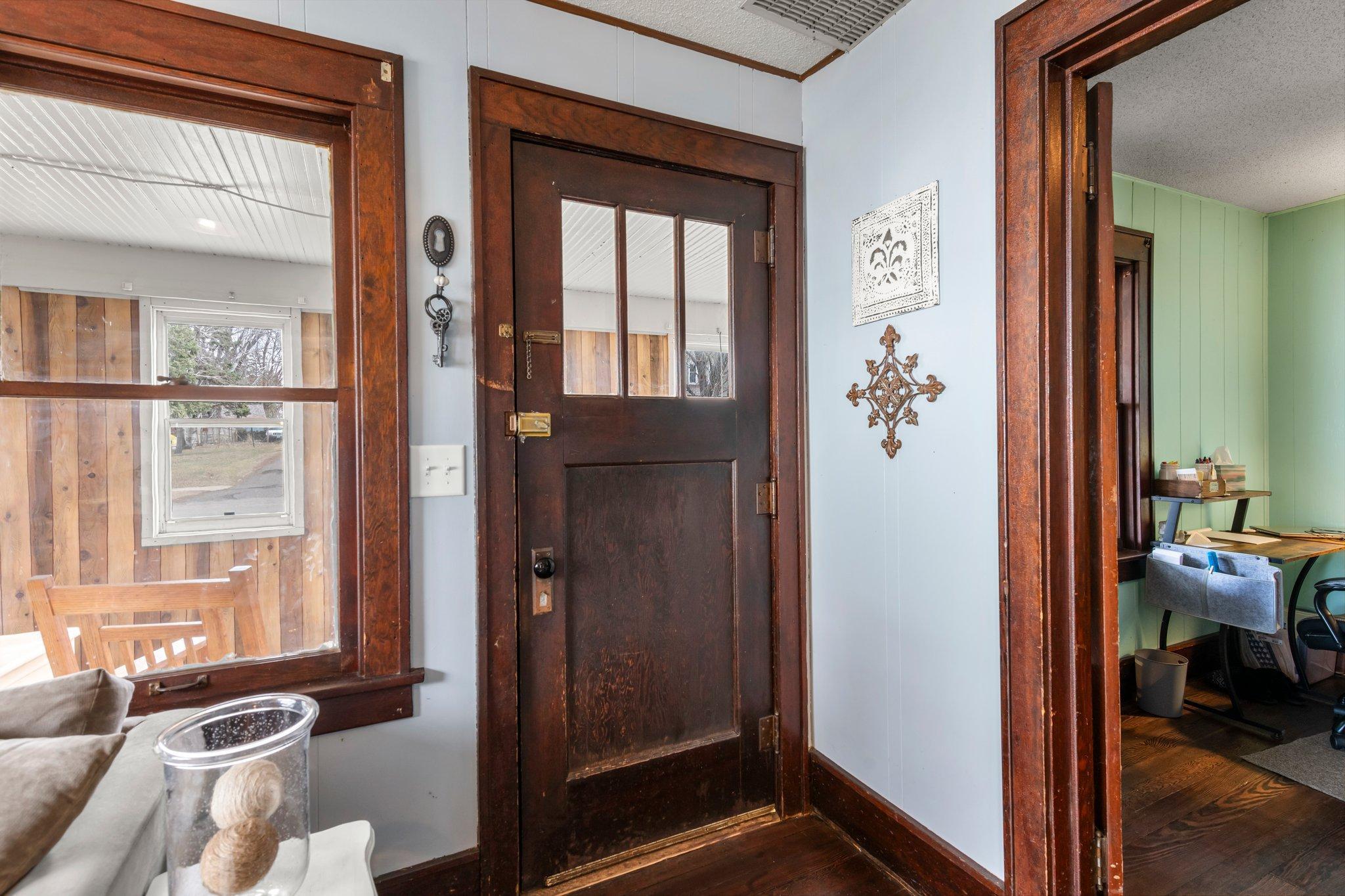 410 Cypress Avenue S