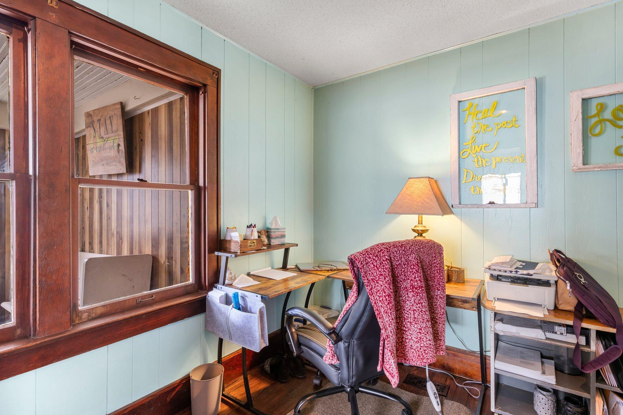 410 Cypress Avenue S