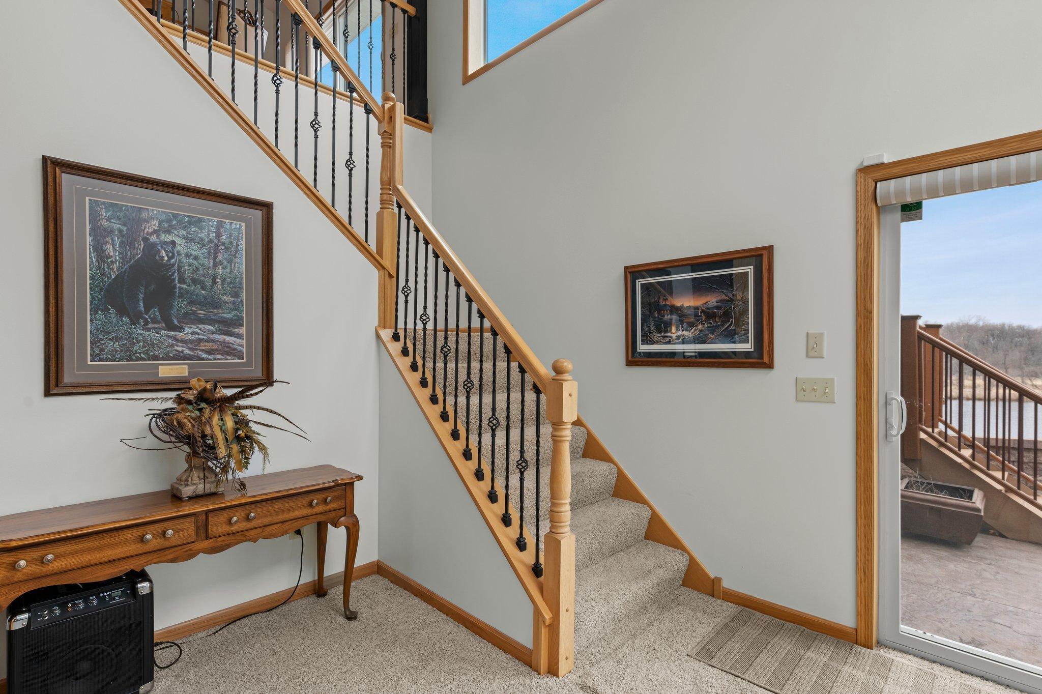 707 Bergman Court NW