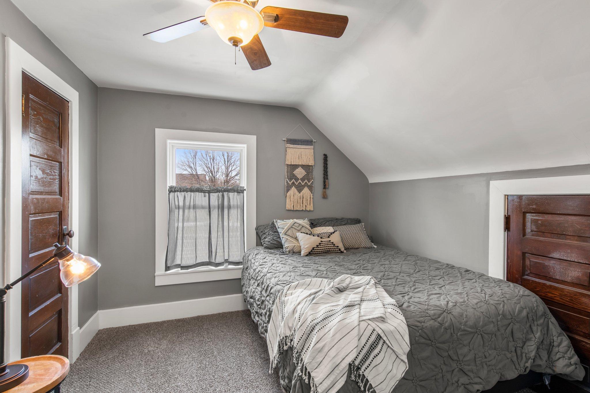 430 W Broadway Street