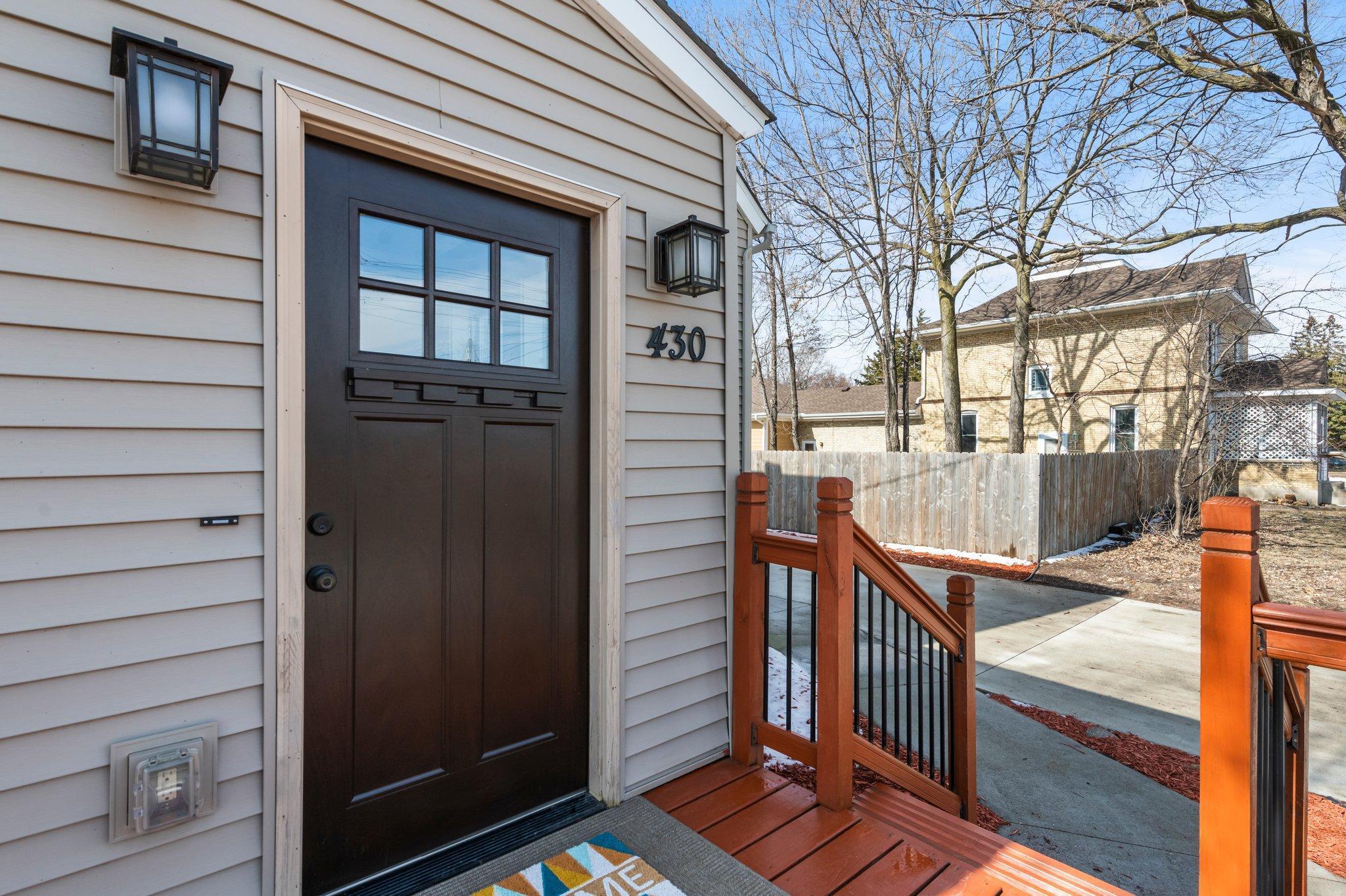 430 W Broadway Street