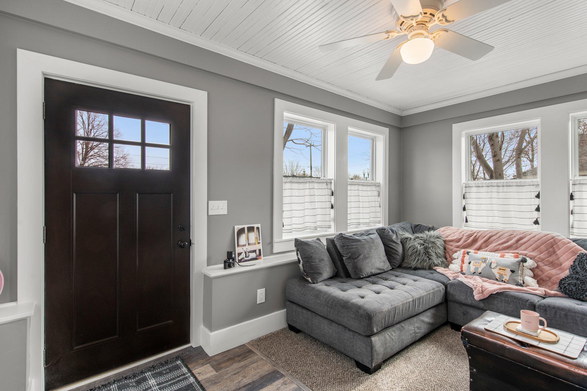 430 W Broadway Street