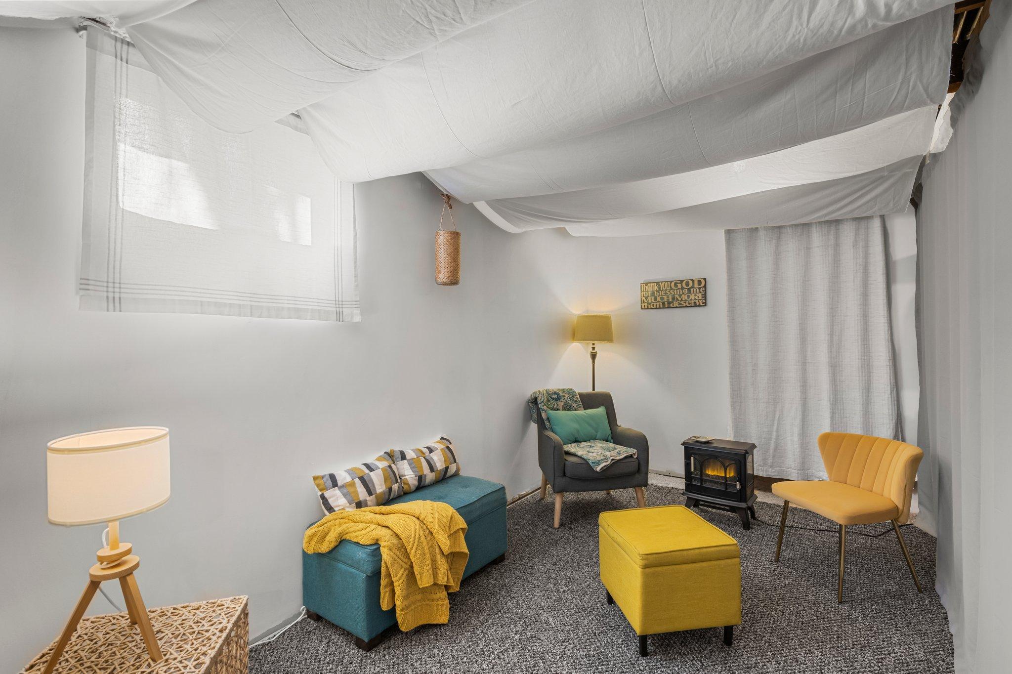 430 W Broadway Street