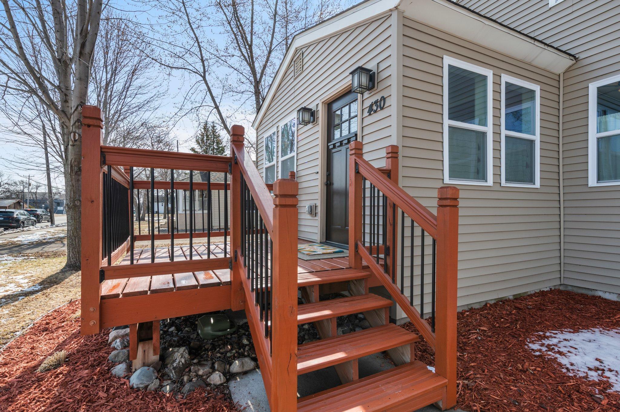 430 W Broadway Street