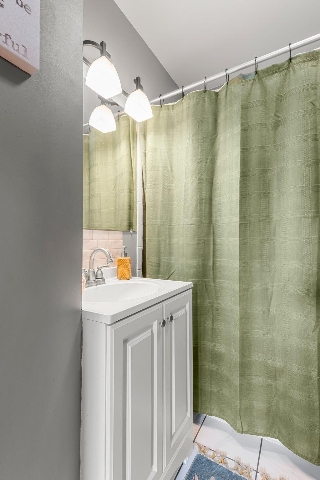 430 W Broadway Street