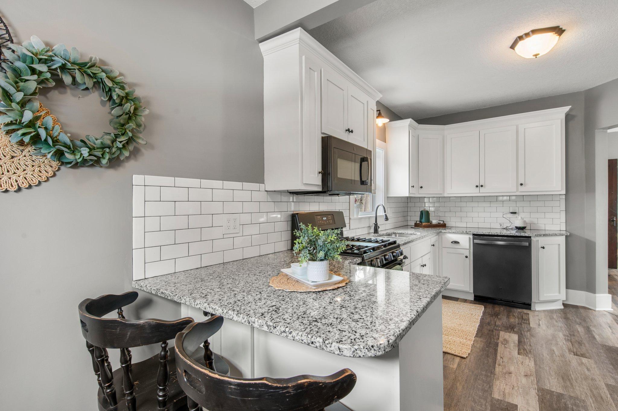 430 W Broadway Street