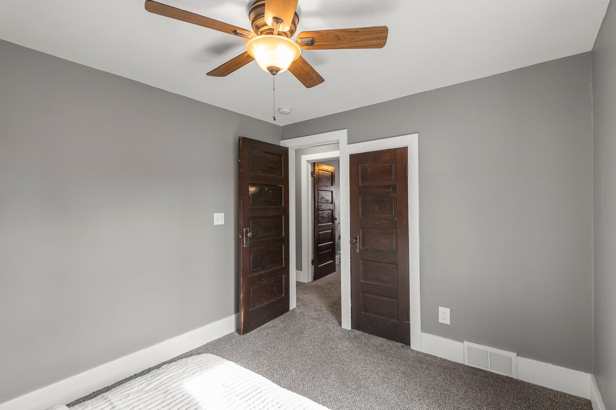 430 W Broadway Street