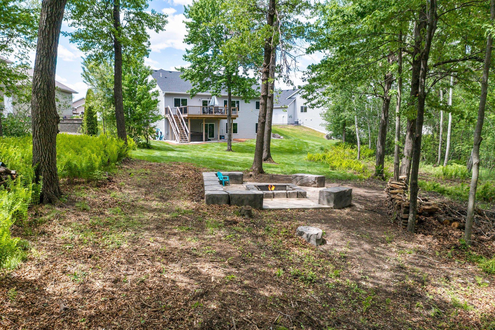 623 Elins Lake Road SE